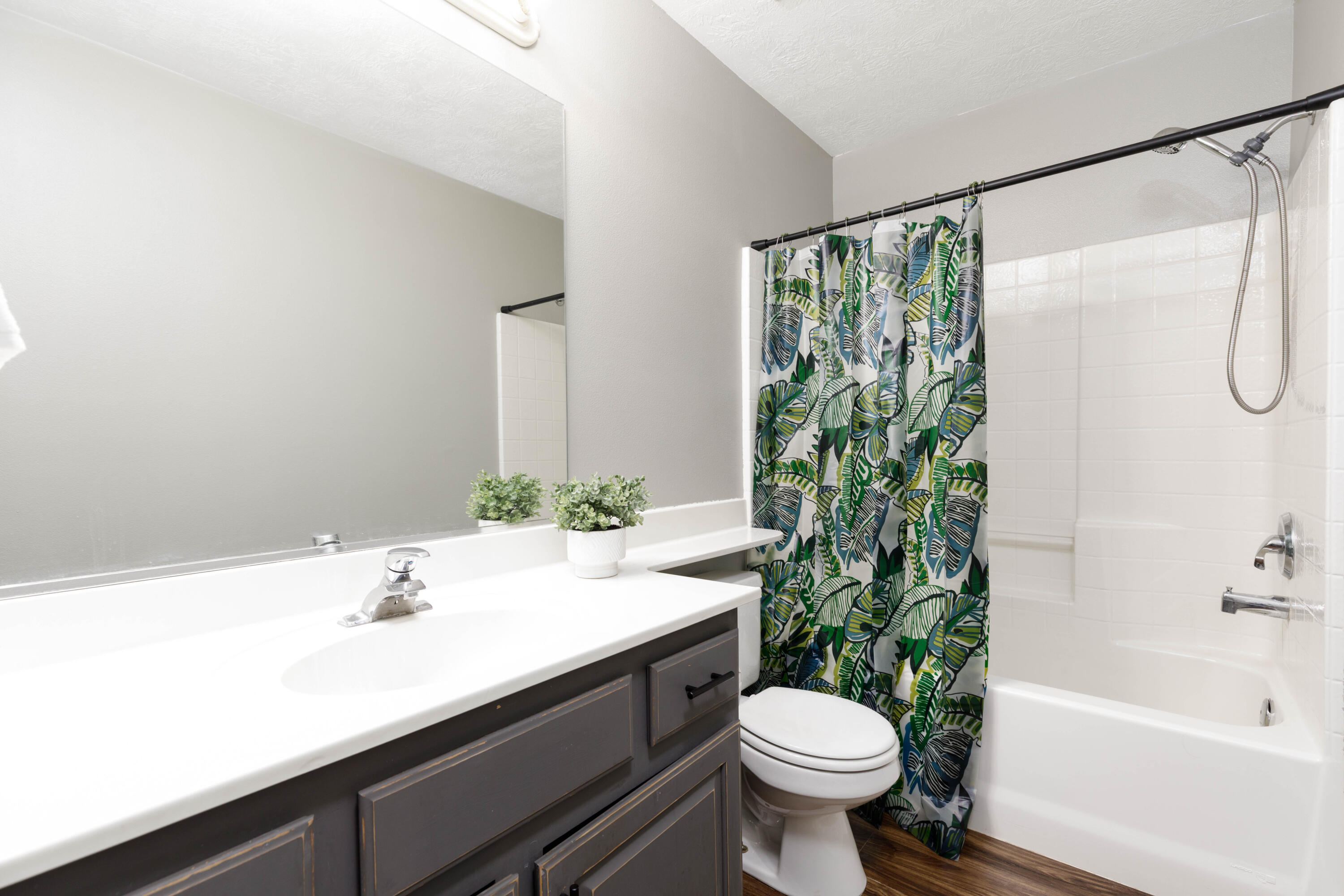 MEADOW LANE ESTATES - Residential