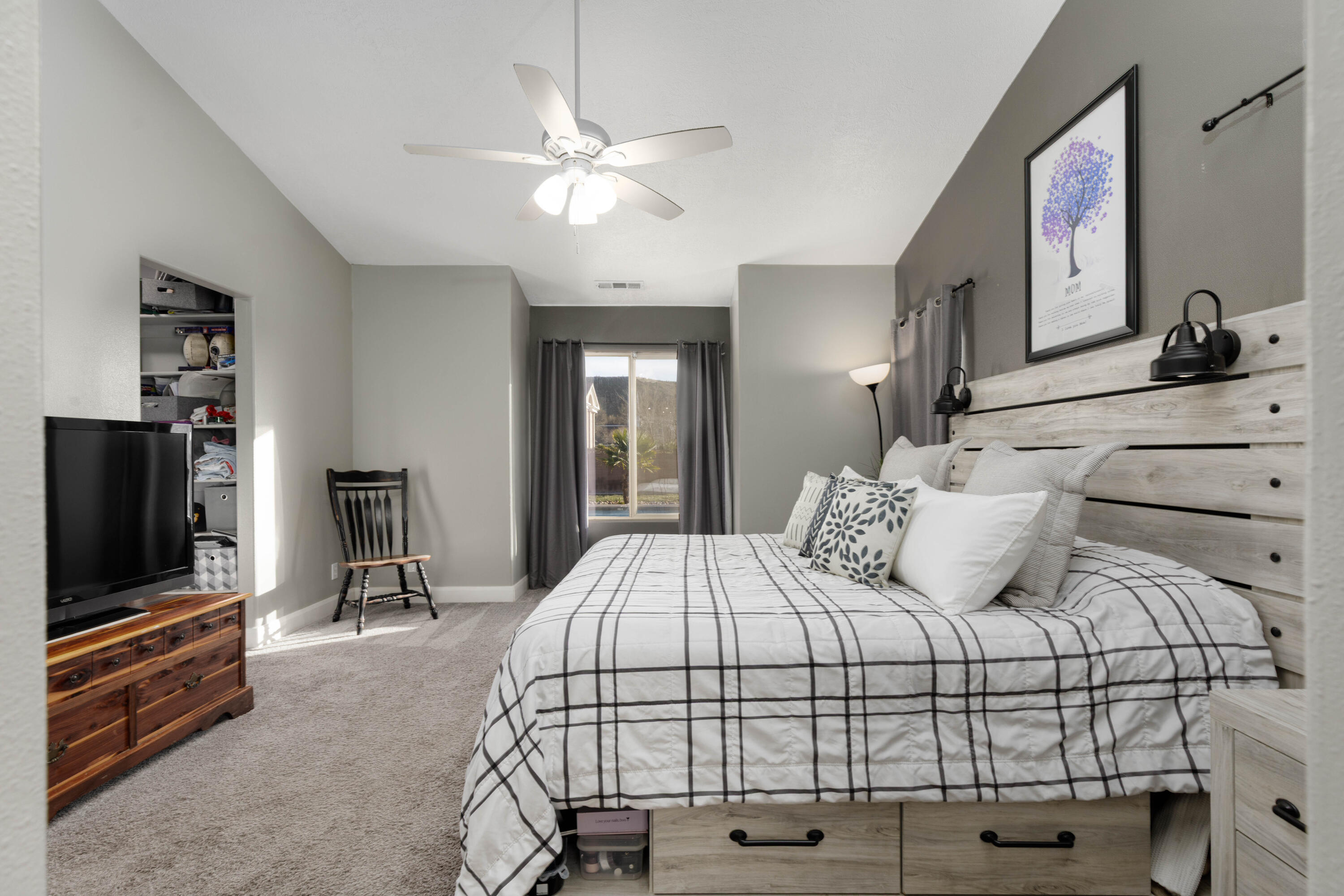 MEADOW LANE ESTATES - Residential