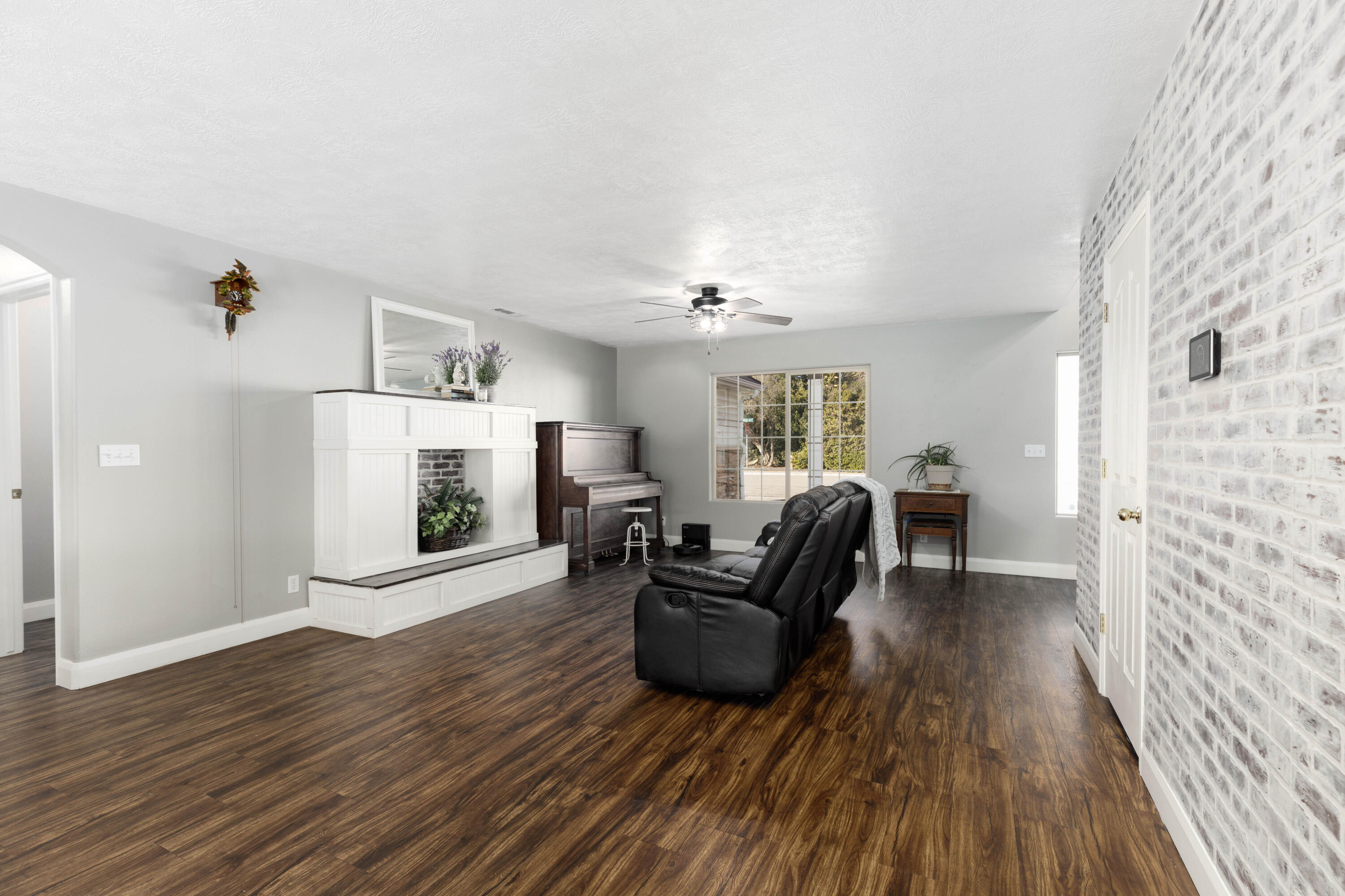 MEADOW LANE ESTATES - Residential