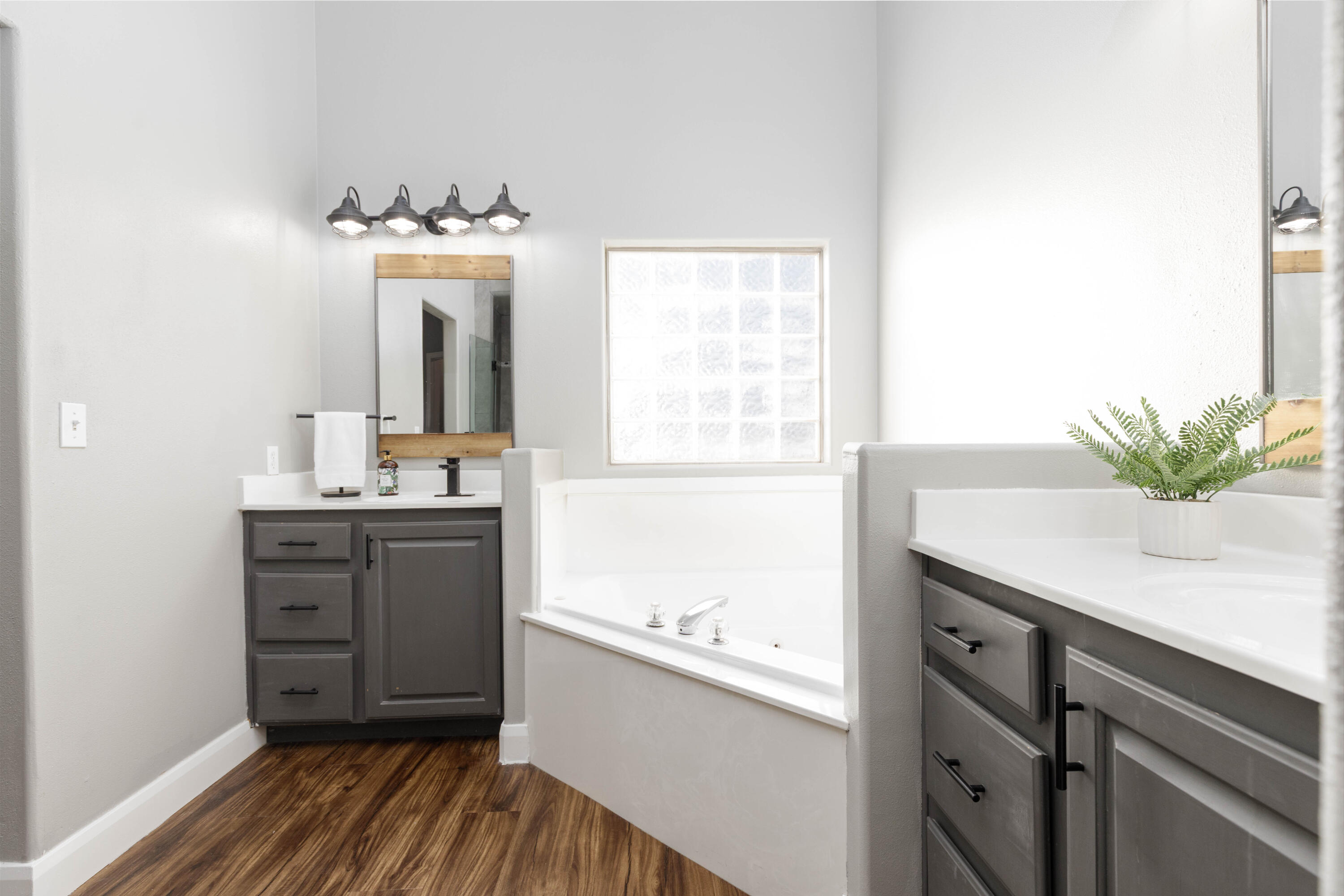 MEADOW LANE ESTATES - Residential