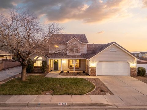 Photo of 584 E Meadow LN, Washington, UT 84780 (MLS # 26-268473)