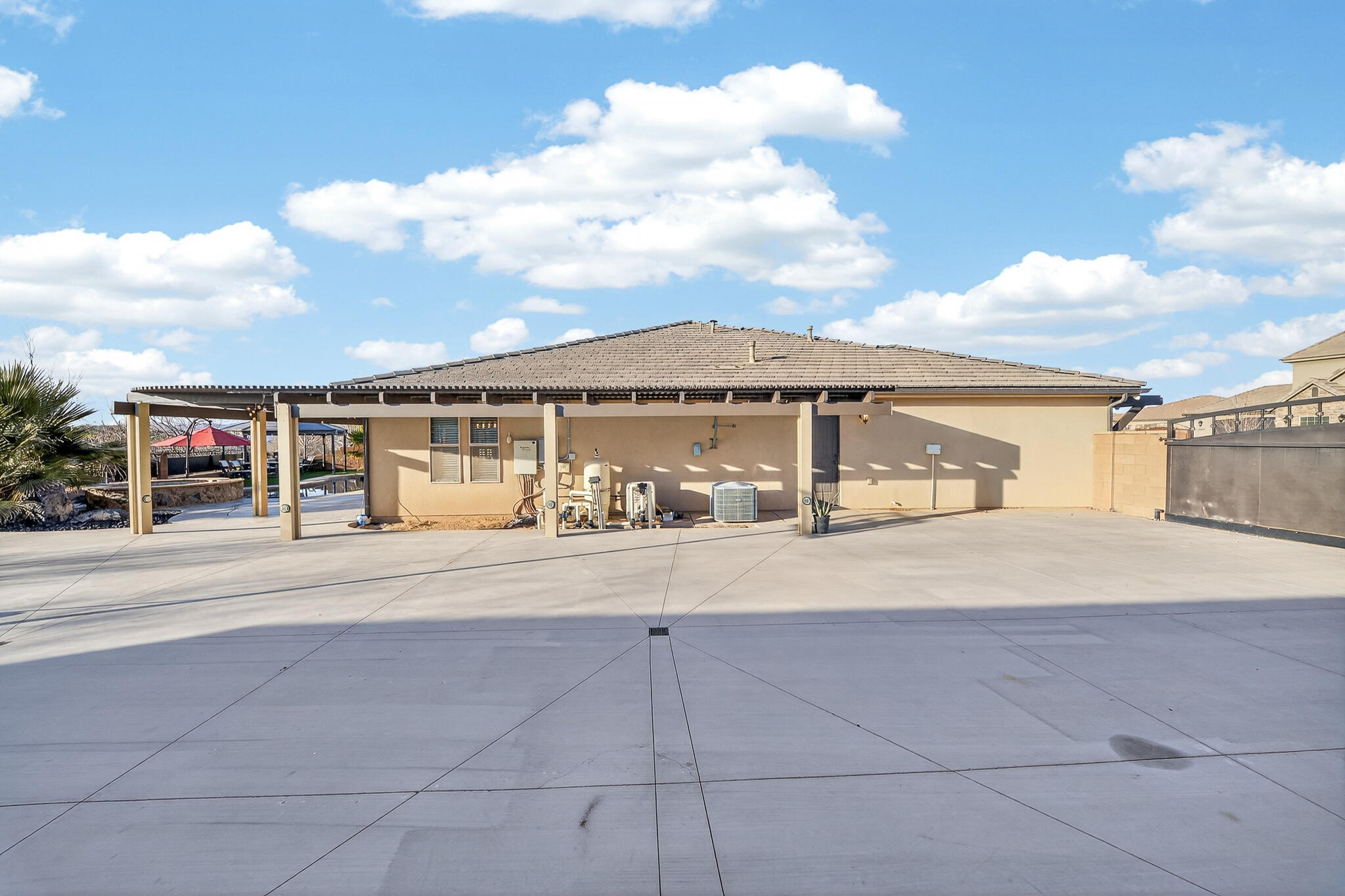 SUN VALLEY ESTATES - Residential