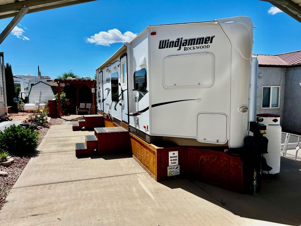 Photo of 1225 N Dixie Downs RD, Saint George, UT 84770 (MLS # 26-271290)