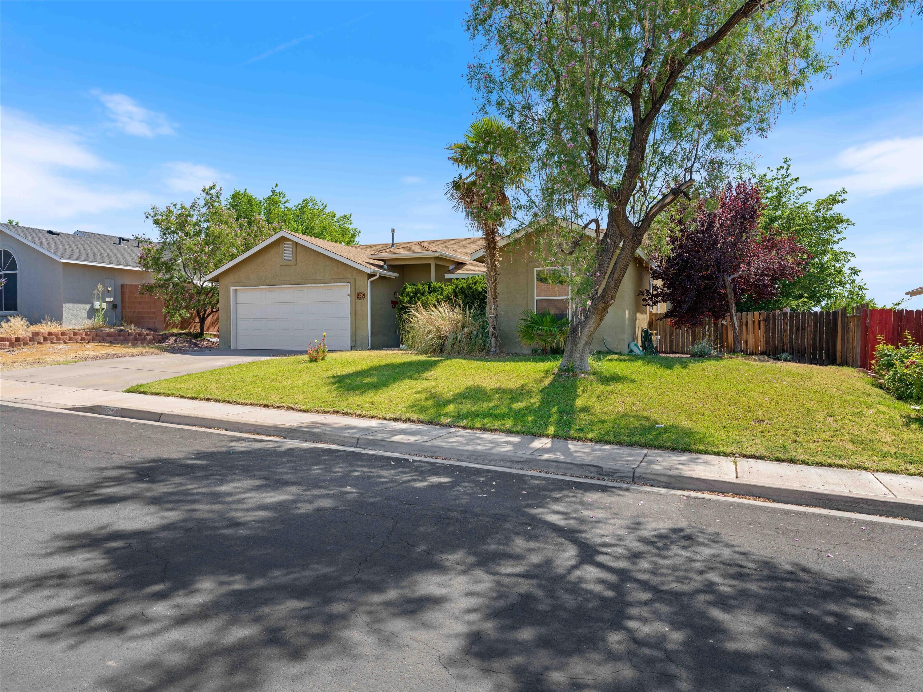CIMARRONT RED CLIFFS - Residential