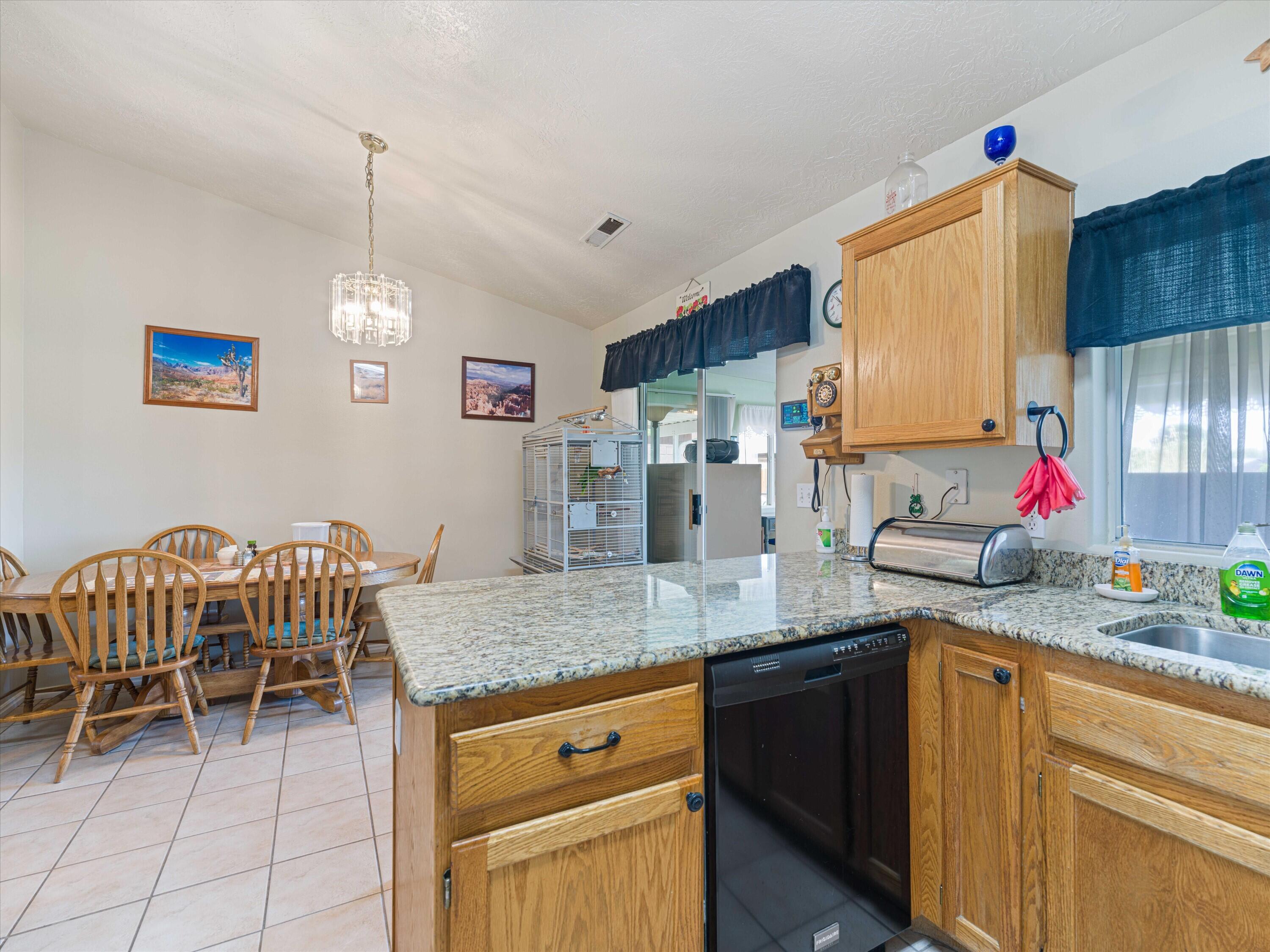 CIMARRONT RED CLIFFS - Residential