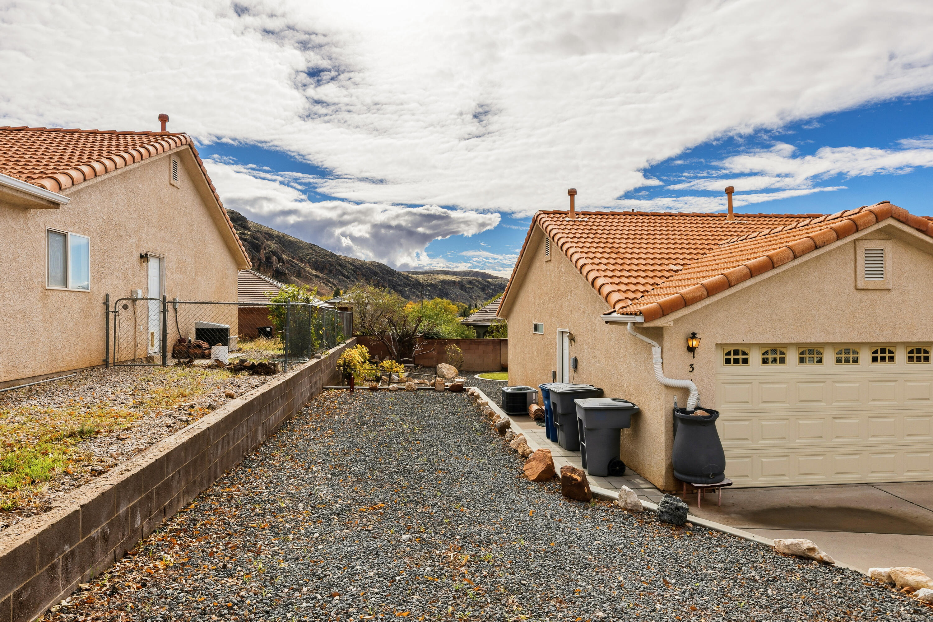 HILLSIDE TERRACE - Residential