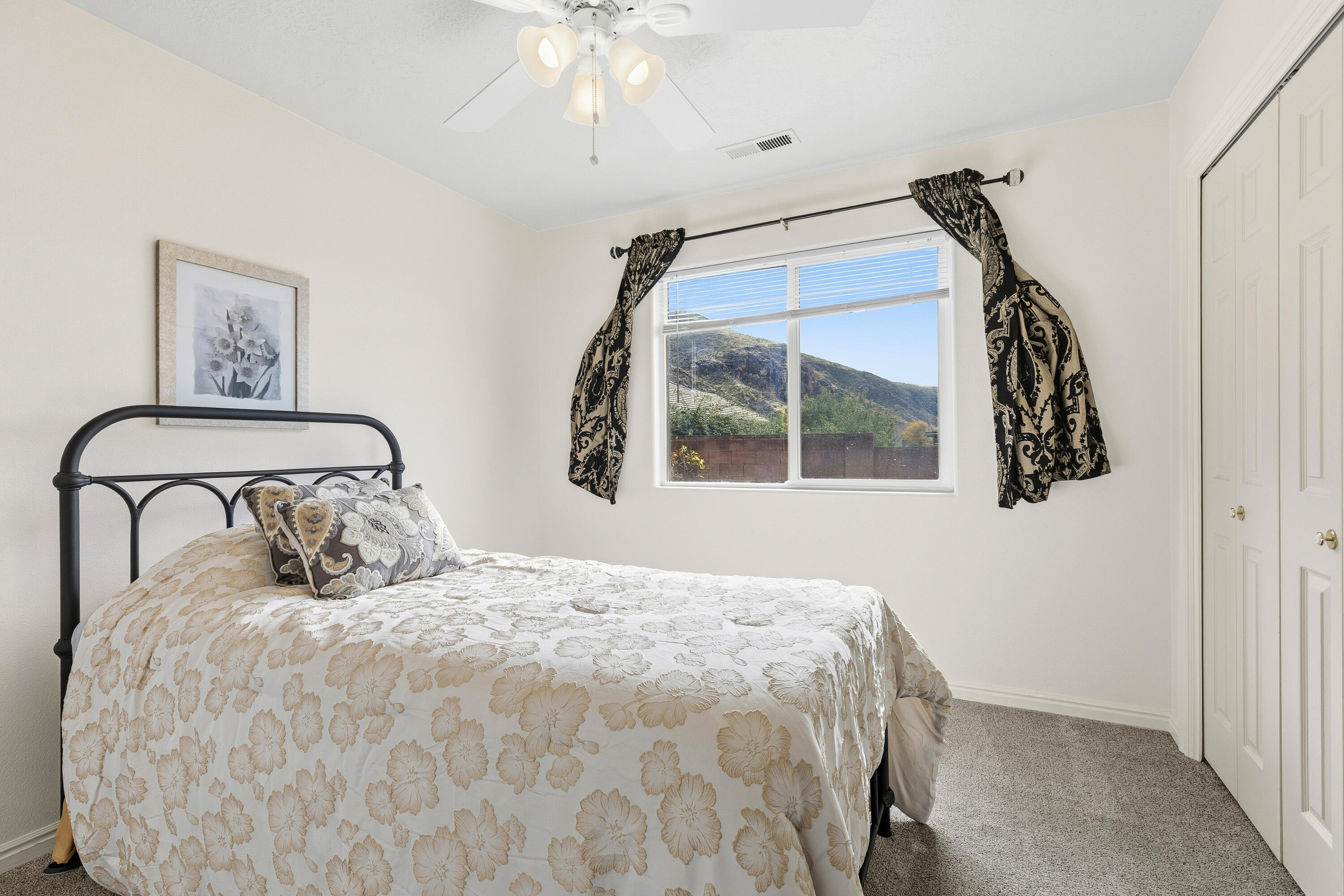 HILLSIDE TERRACE - Residential