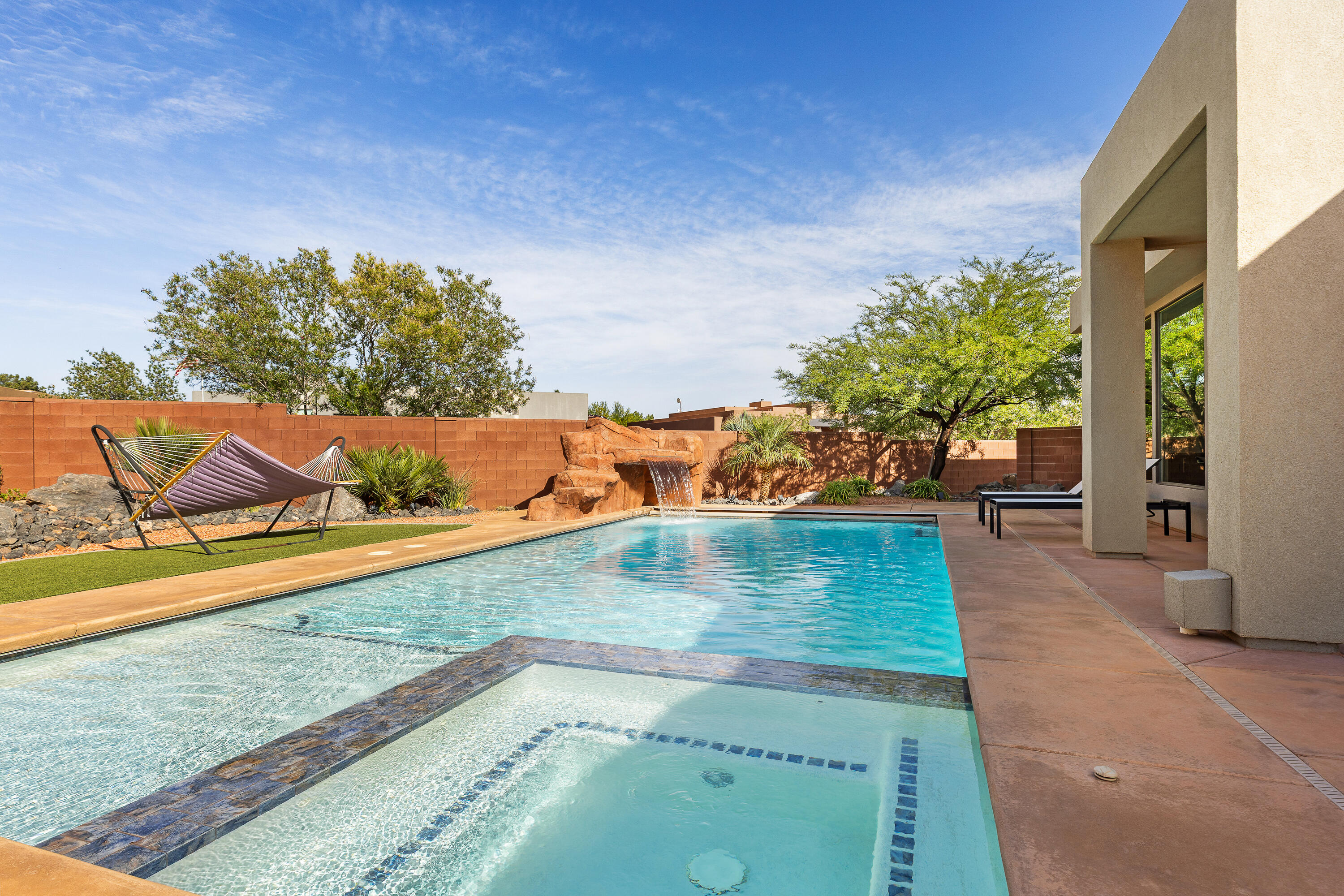 SILVER SAGE - Residential