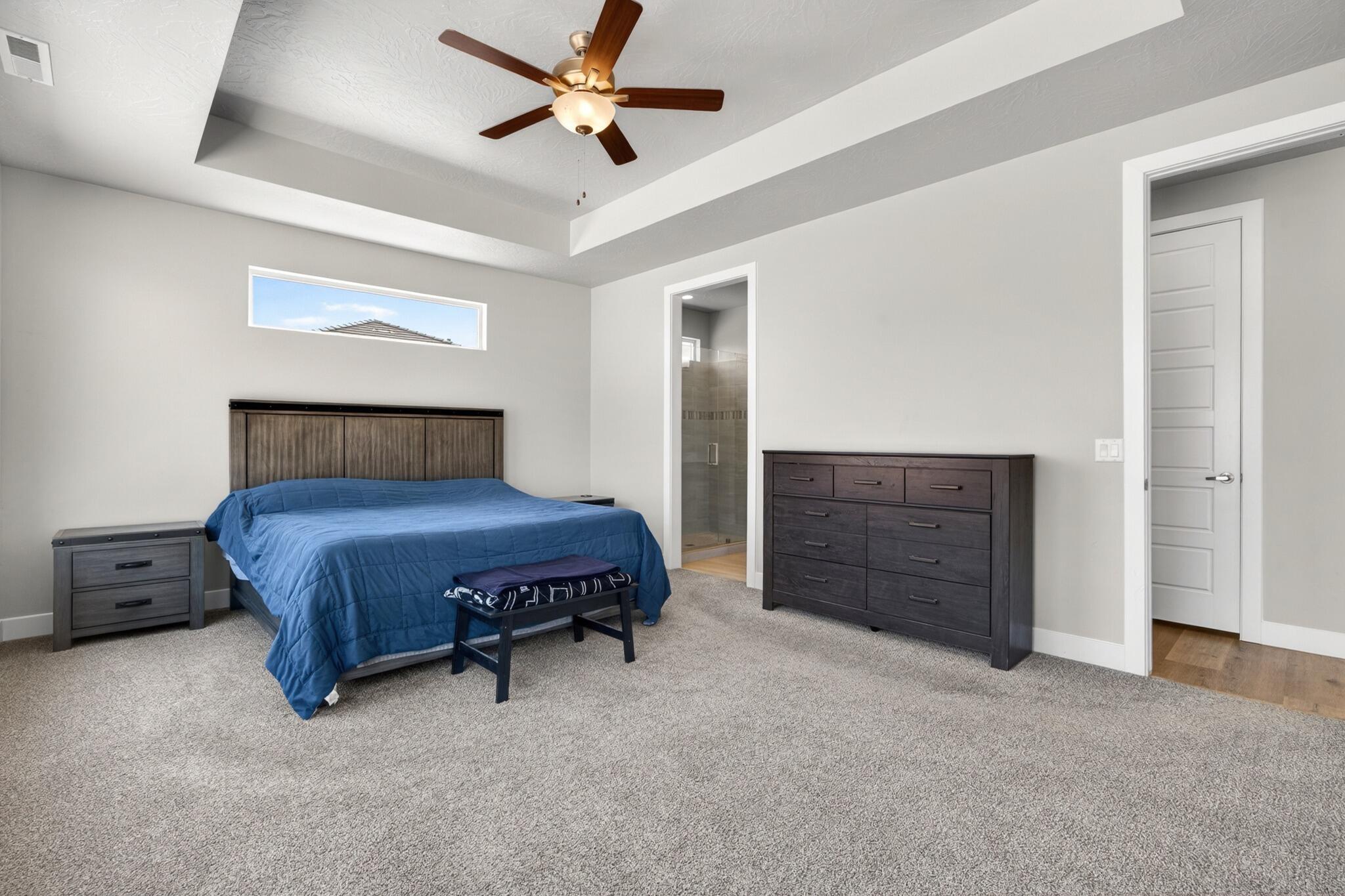 PAINTED SANDS - Residential