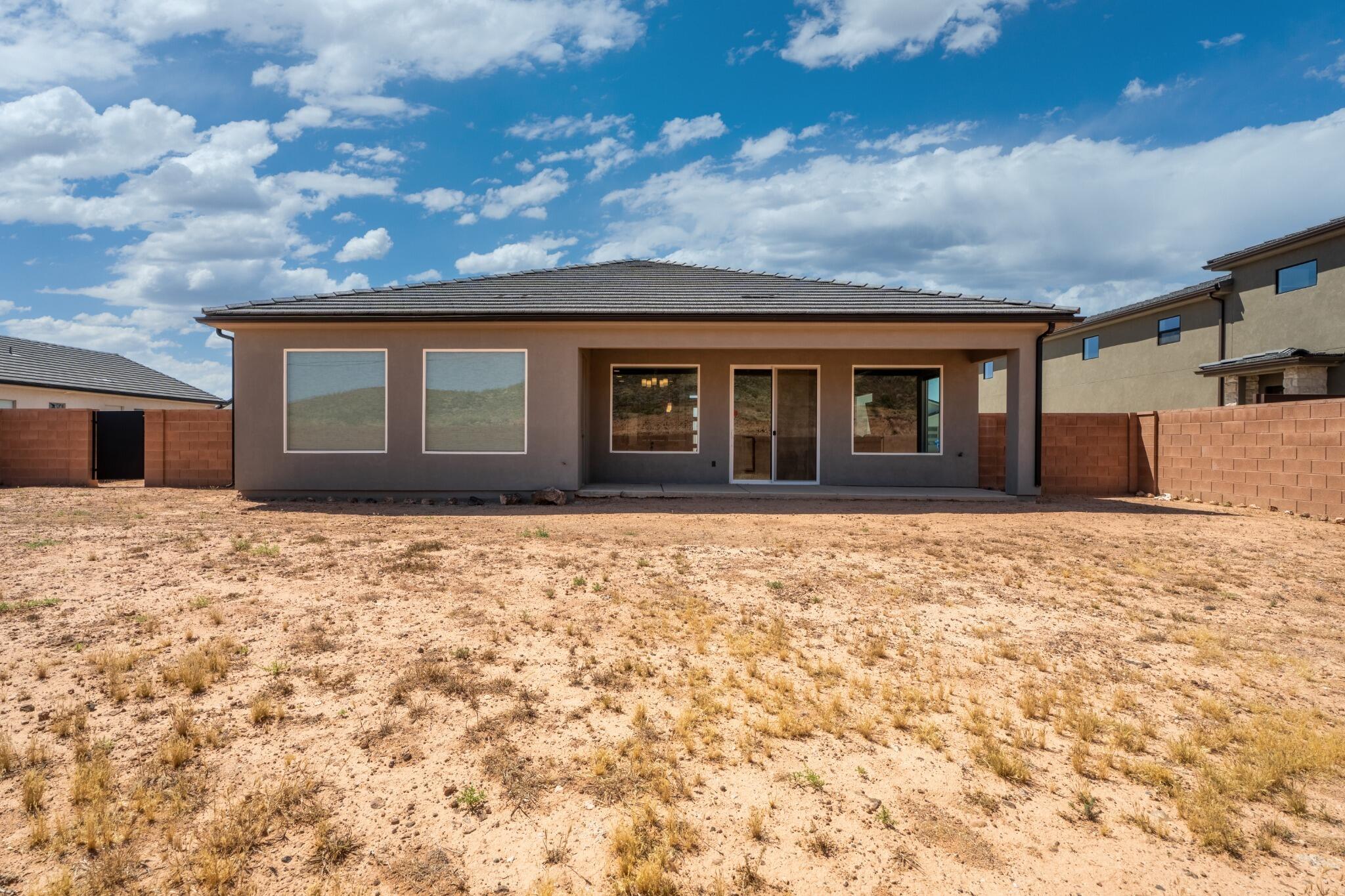 PAINTED SANDS - Residential