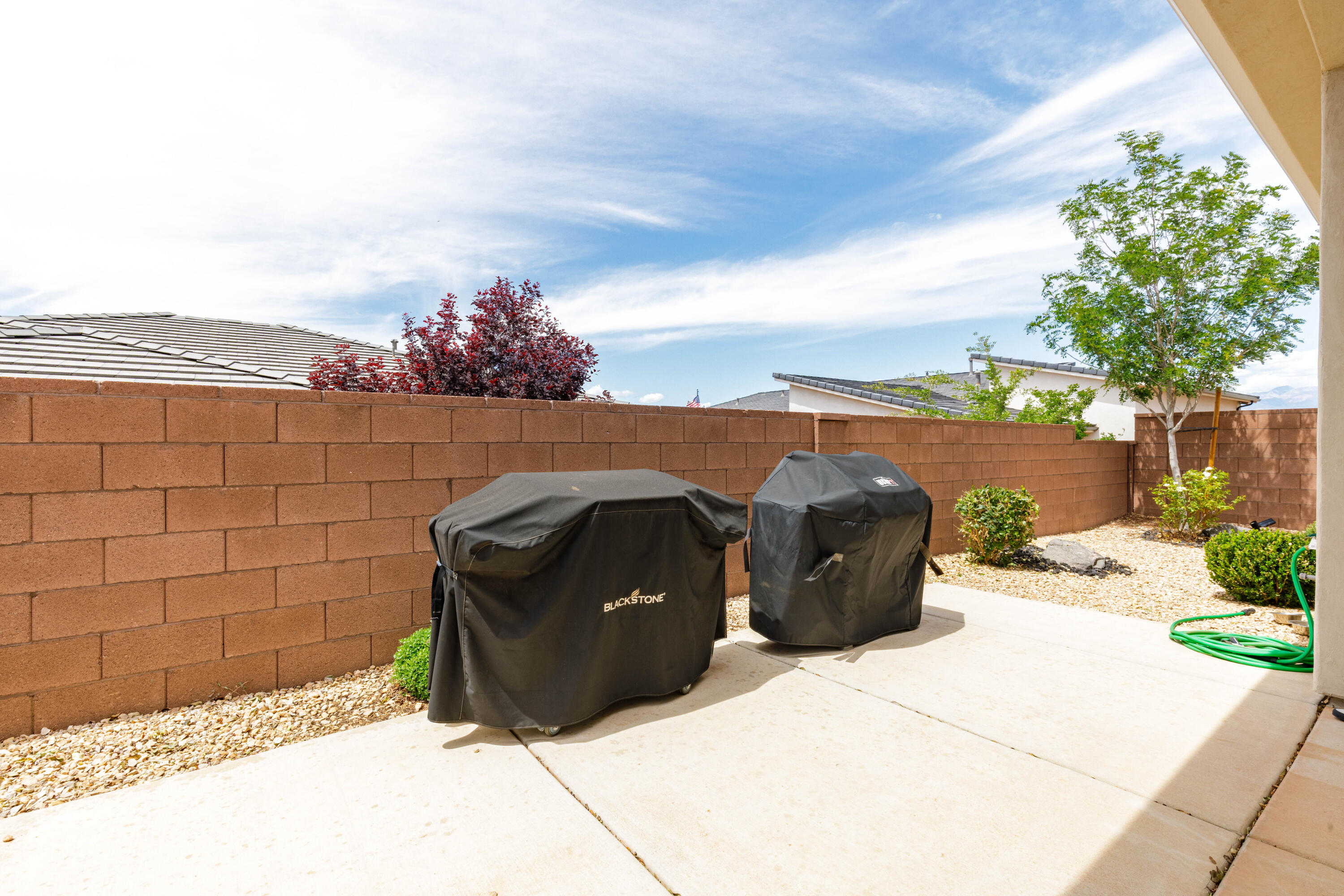 WARNER GATEWAY - Residential
