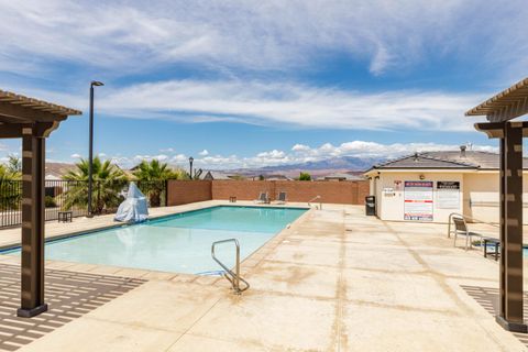 Tiny photo for 4552 S Sophia LN, Washington, UT 84780 (MLS # 26-271854)