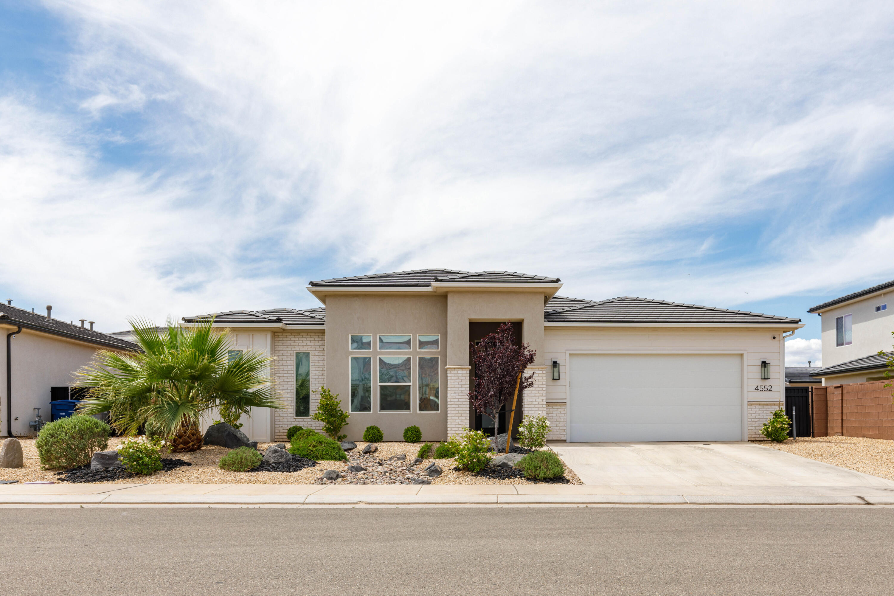 WARNER GATEWAY - Residential