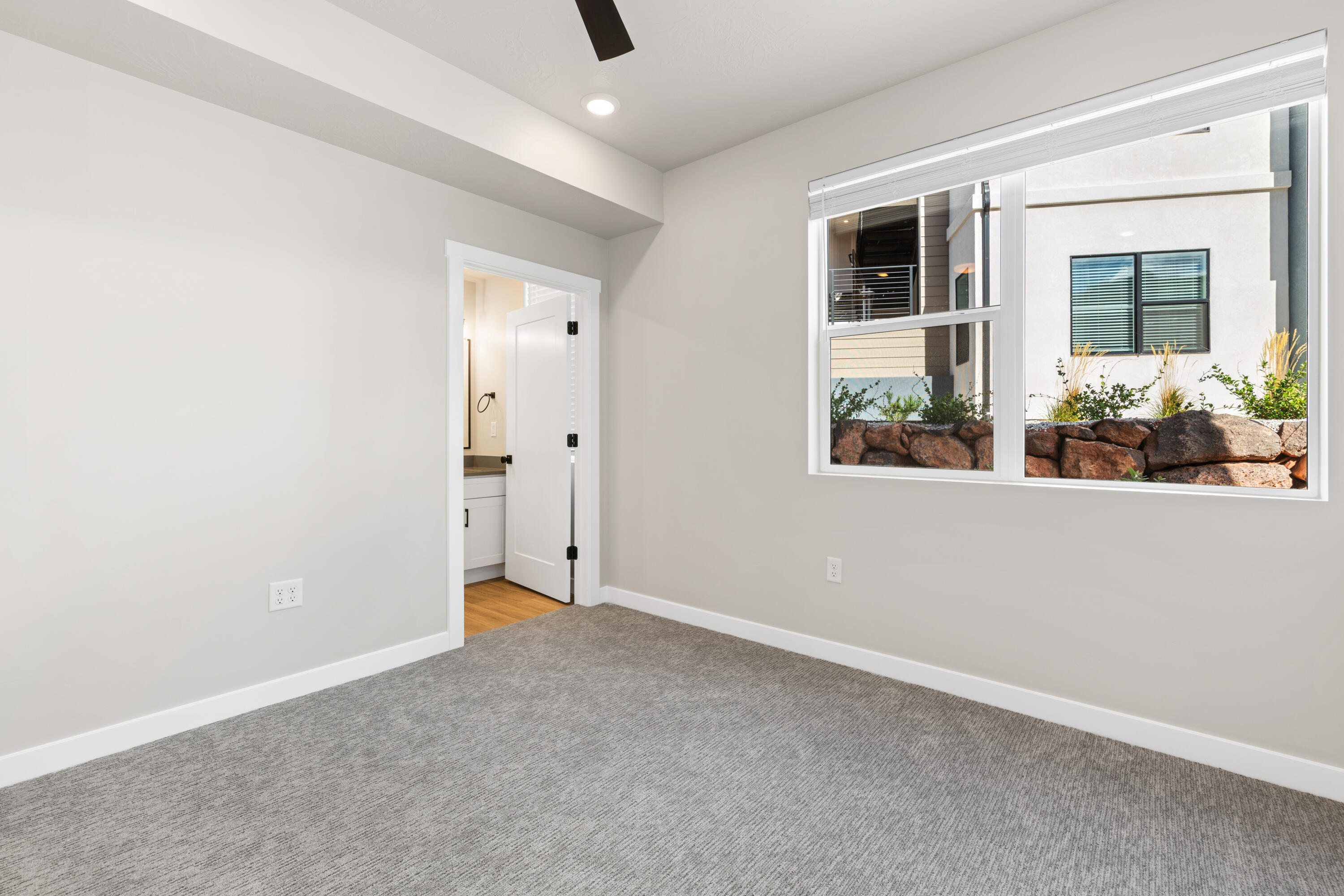 CORAL SPRINGS CONDOMINIUMS - Residential