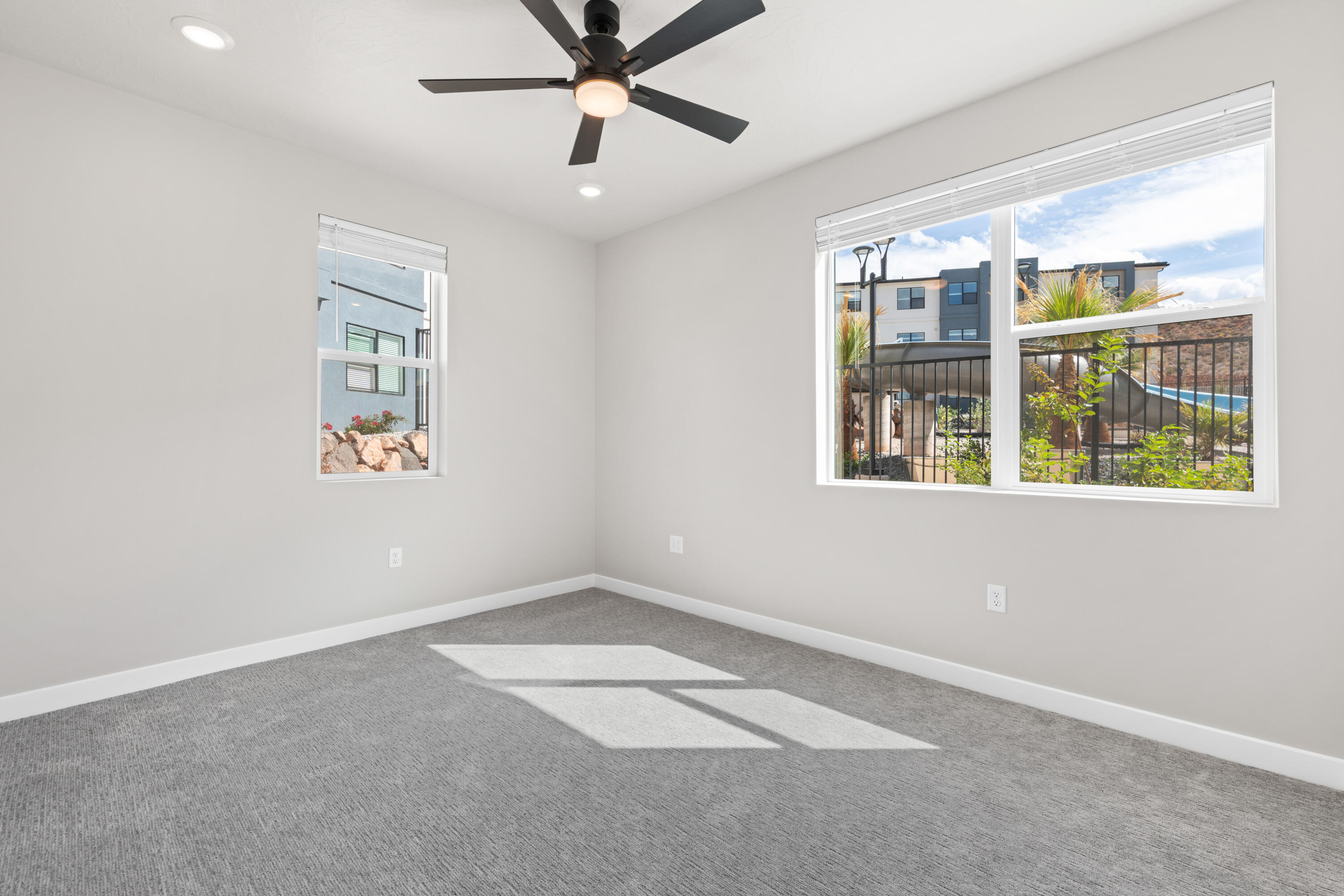 CORAL SPRINGS CONDOMINIUMS - Residential