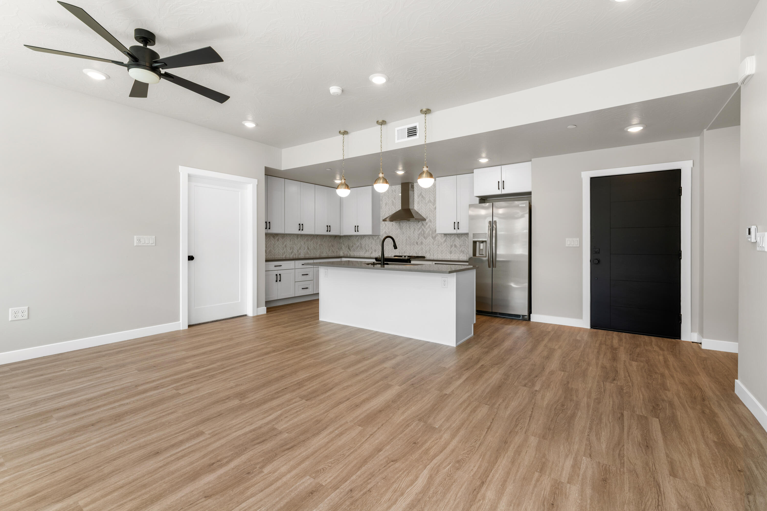 CORAL SPRINGS CONDOMINIUMS - Residential