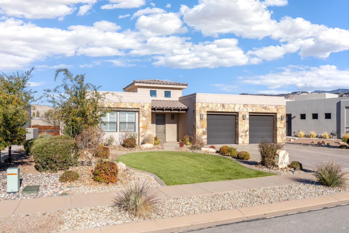 LEDGES OF ST GEORGE - Residential