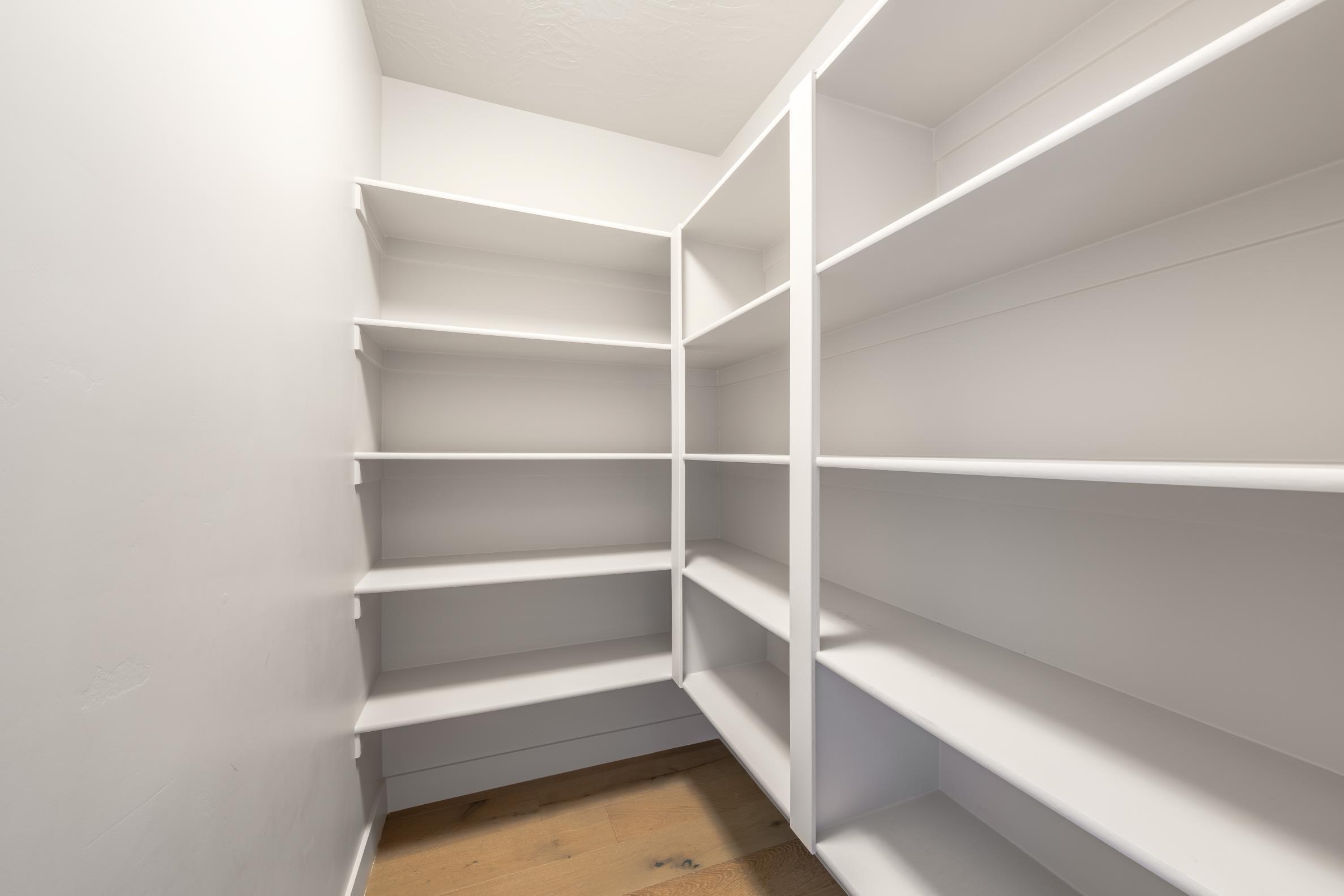 LEDGES OF ST GEORGE - Residential