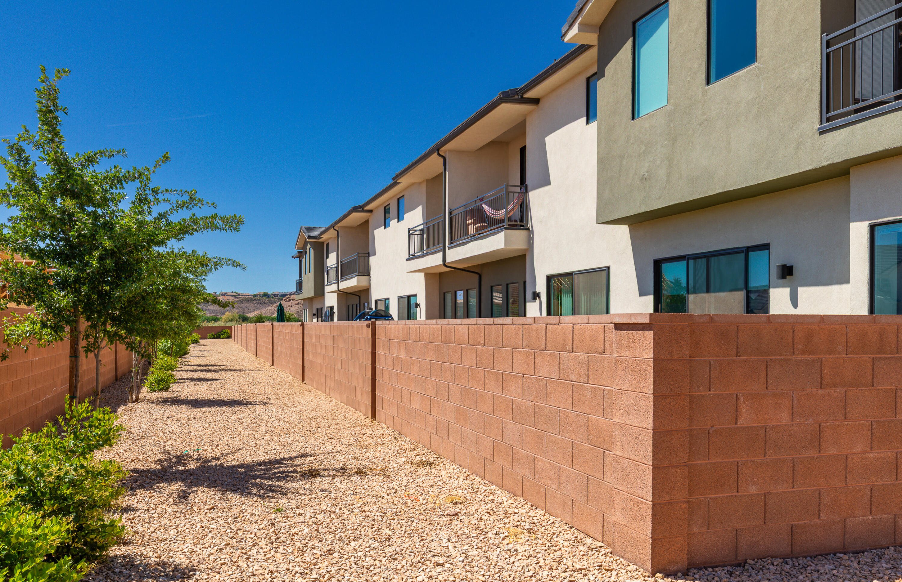 WOODLAND ESTATES TOWNHOMES - Residential