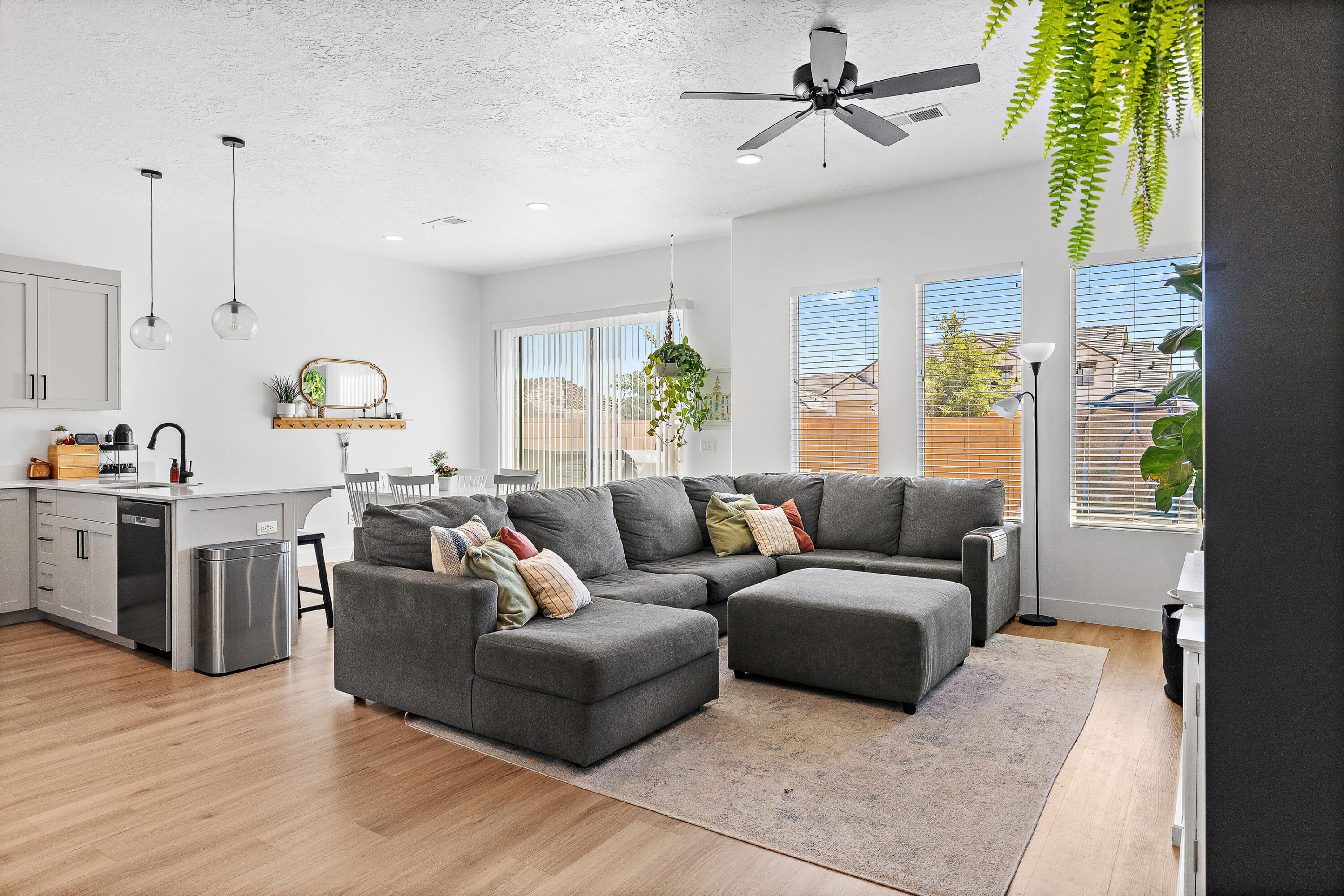 WOODLAND ESTATES TOWNHOMES - Residential