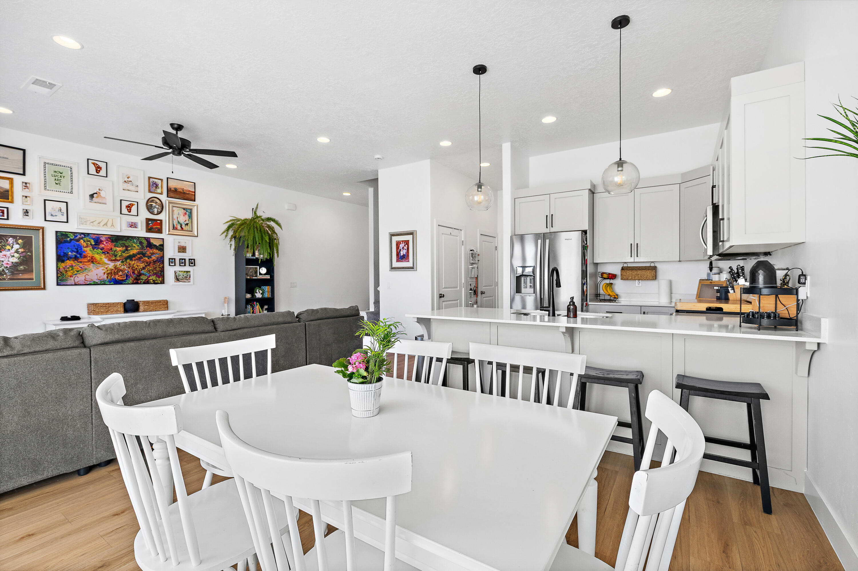 WOODLAND ESTATES TOWNHOMES - Residential