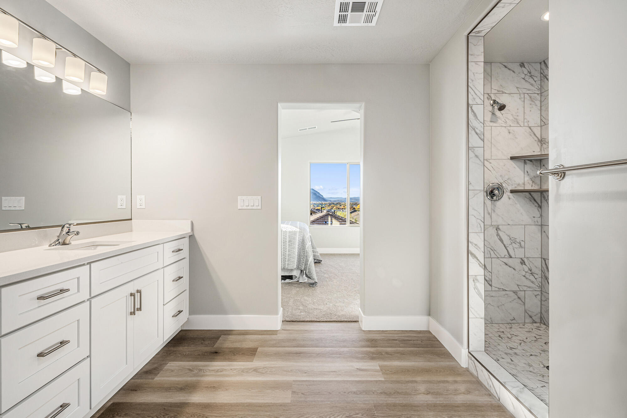 HURRICANE HOLLOW - Residential