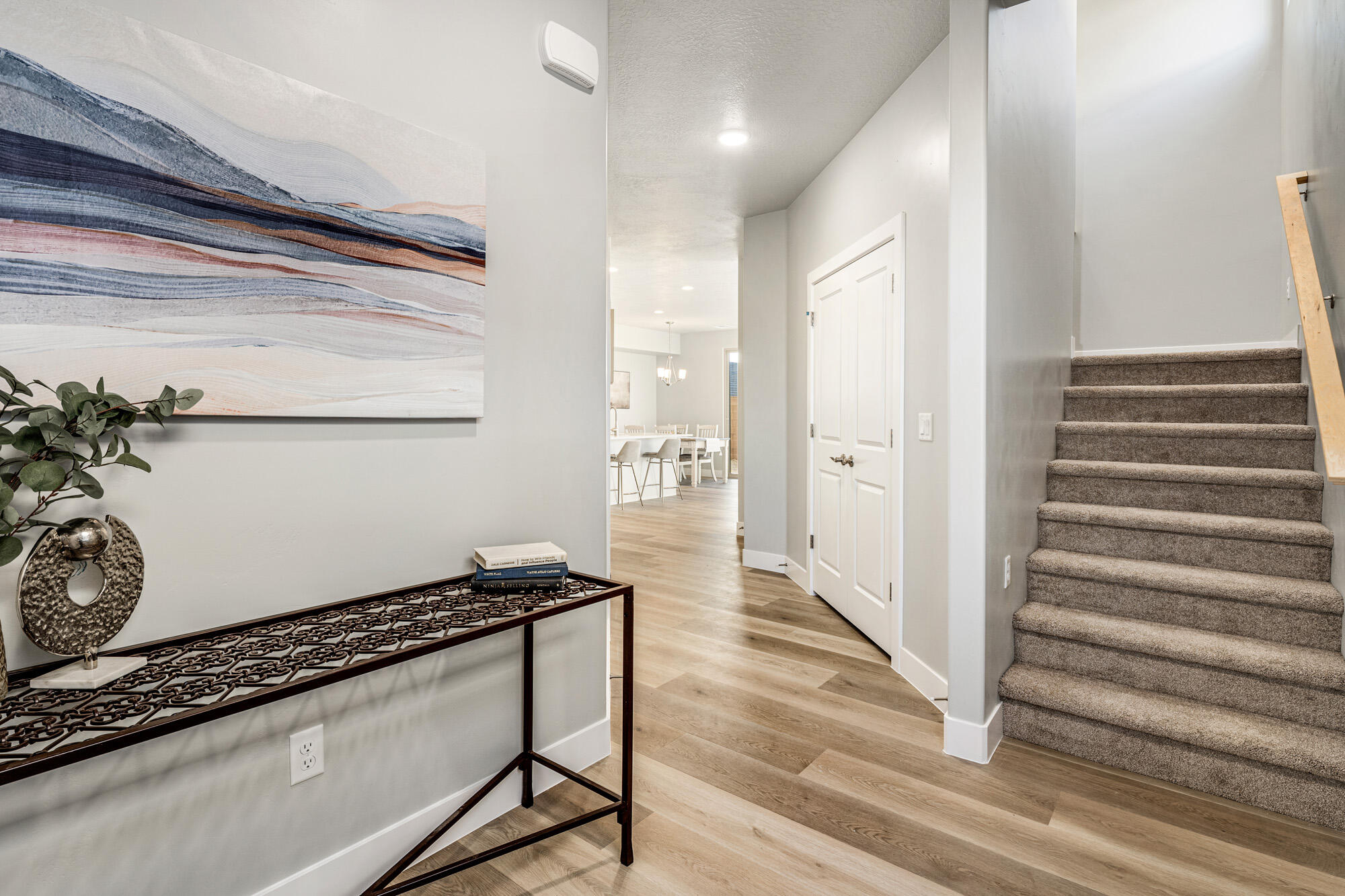 HURRICANE HOLLOW - Residential