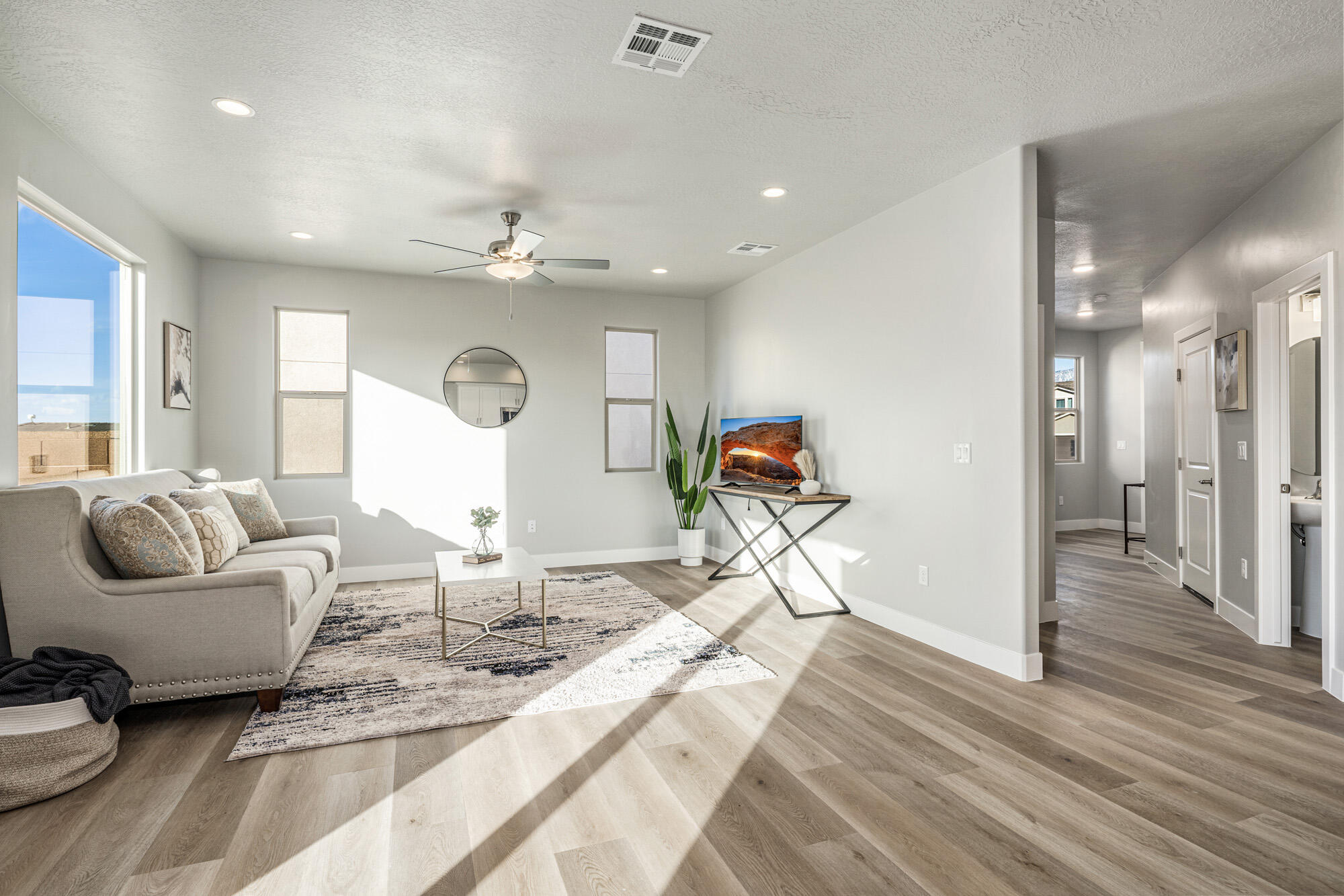 HURRICANE HOLLOW - Residential