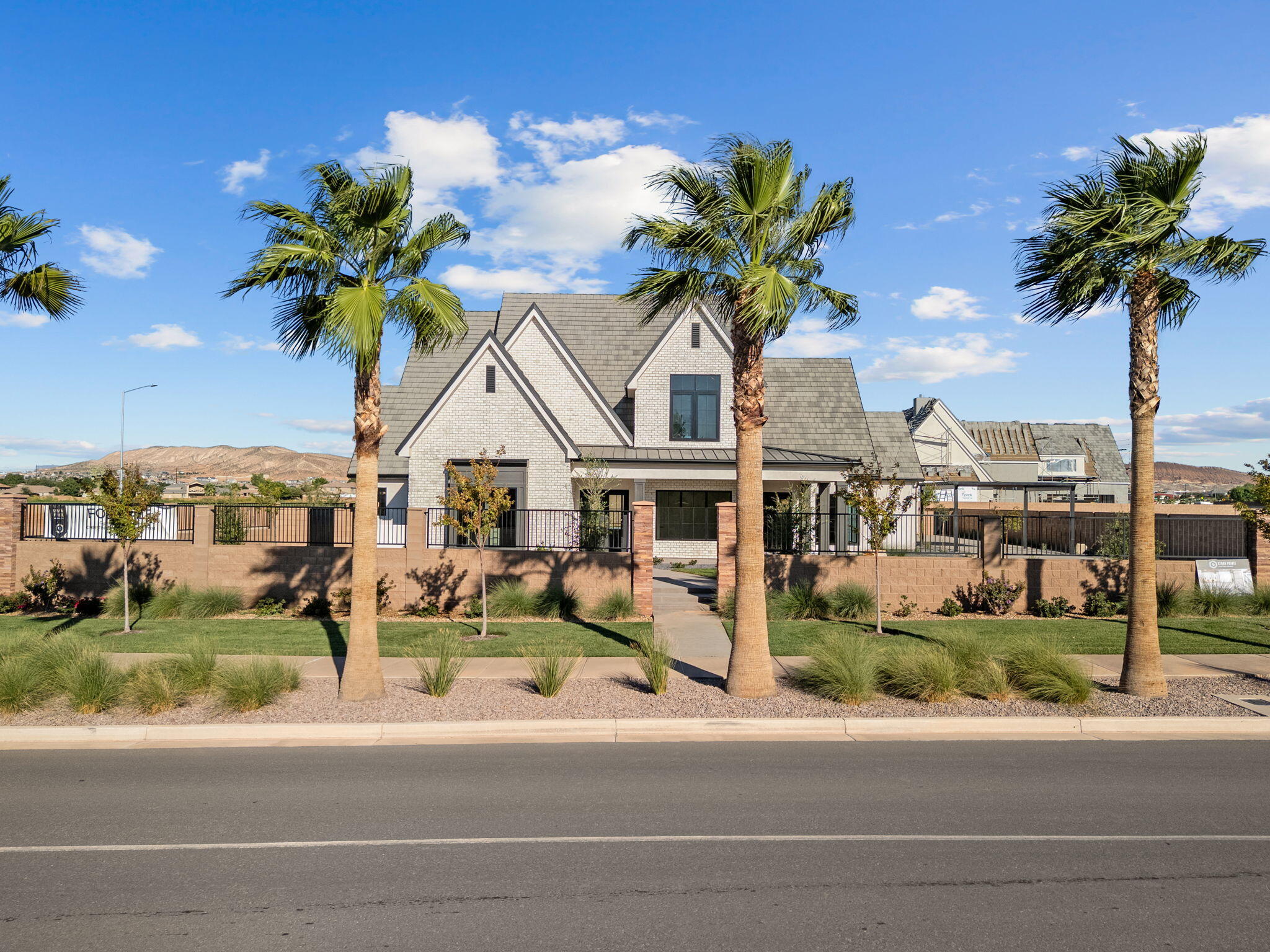 SUMMIT VIEW - Residential