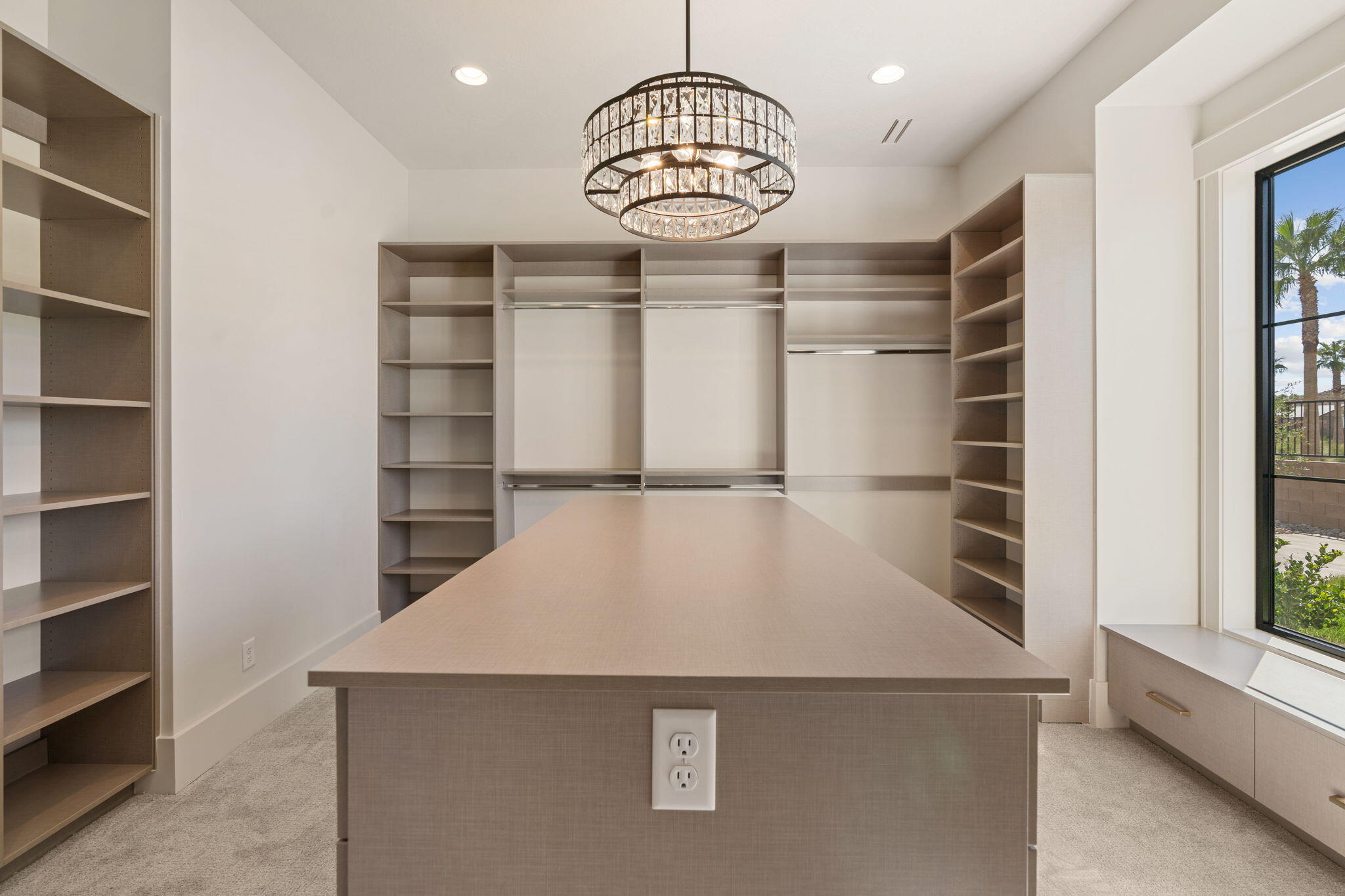 SUMMIT VIEW - Residential