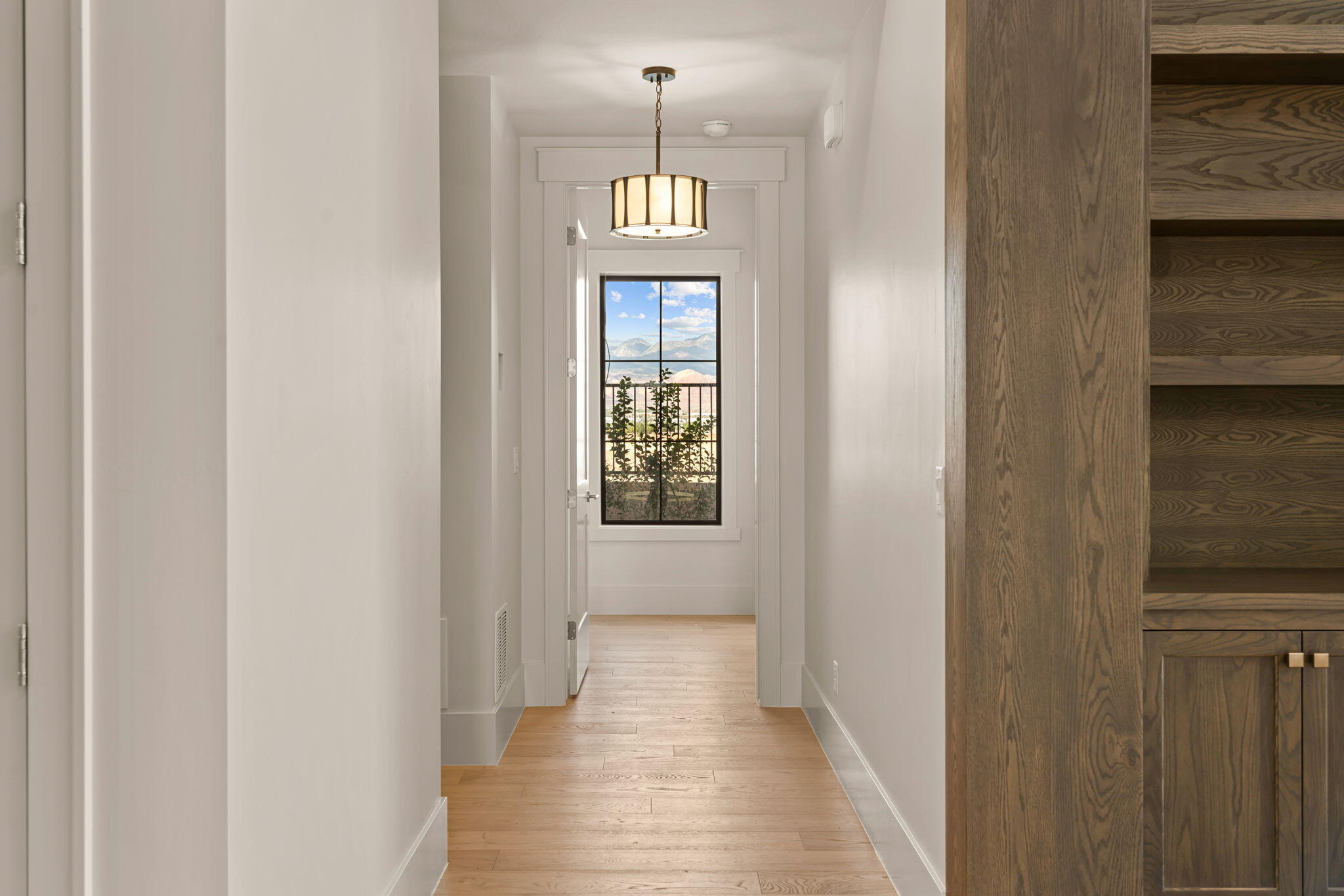 SUMMIT VIEW - Residential