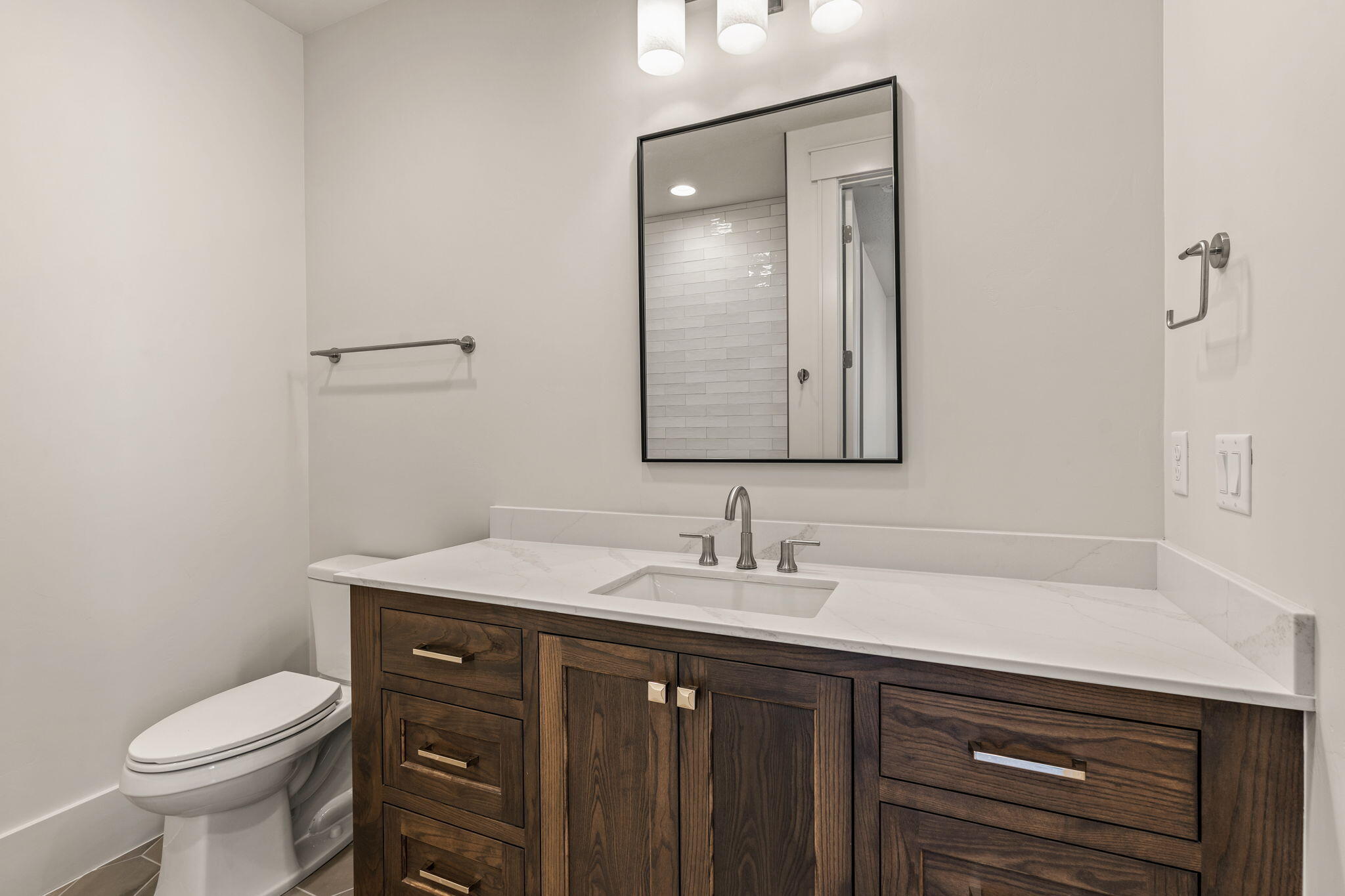 SUMMIT VIEW - Residential