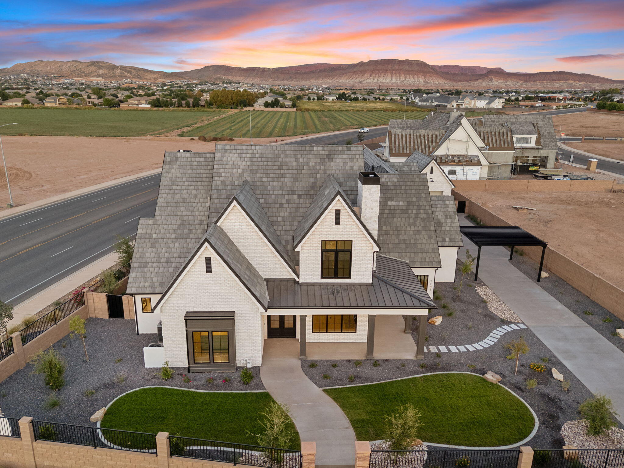 SUMMIT VIEW - Residential