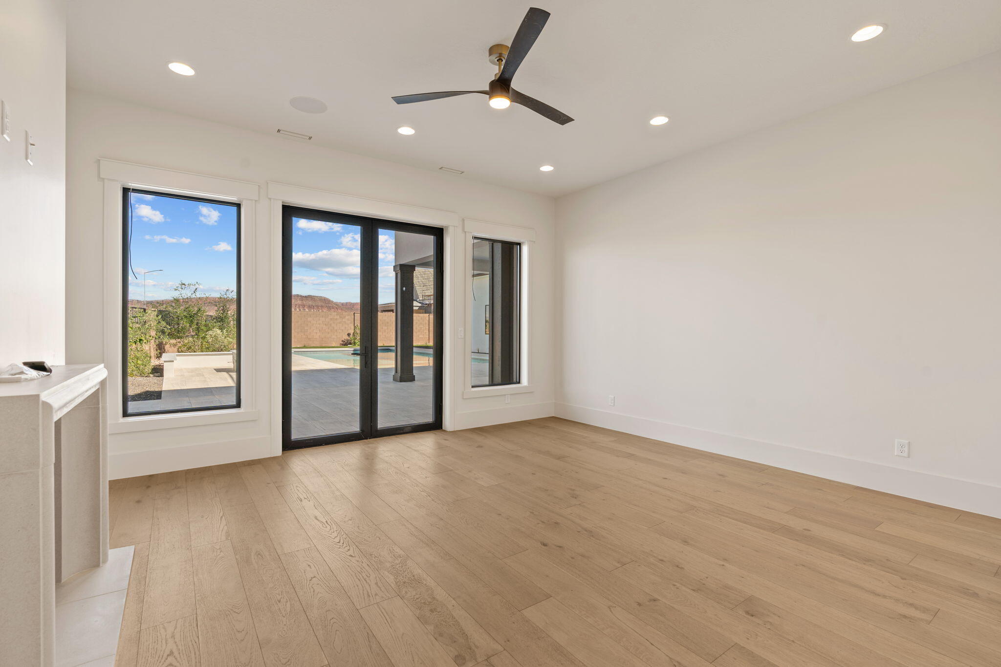 SUMMIT VIEW - Residential