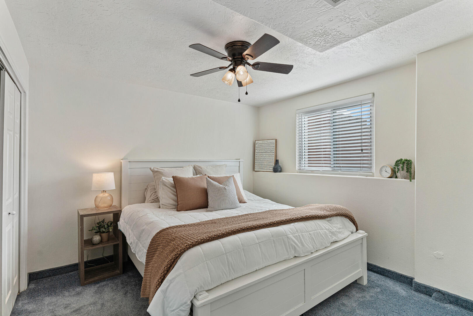 SKYLINE ESTATES - Residential