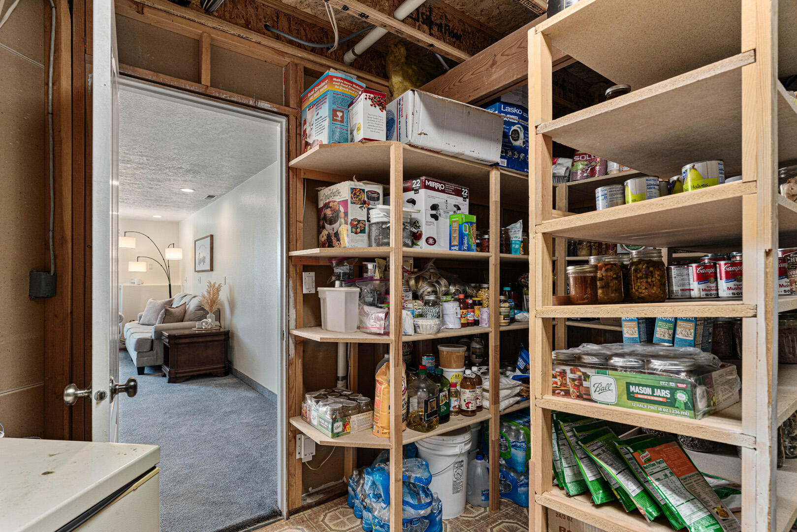 SKYLINE ESTATES - Residential