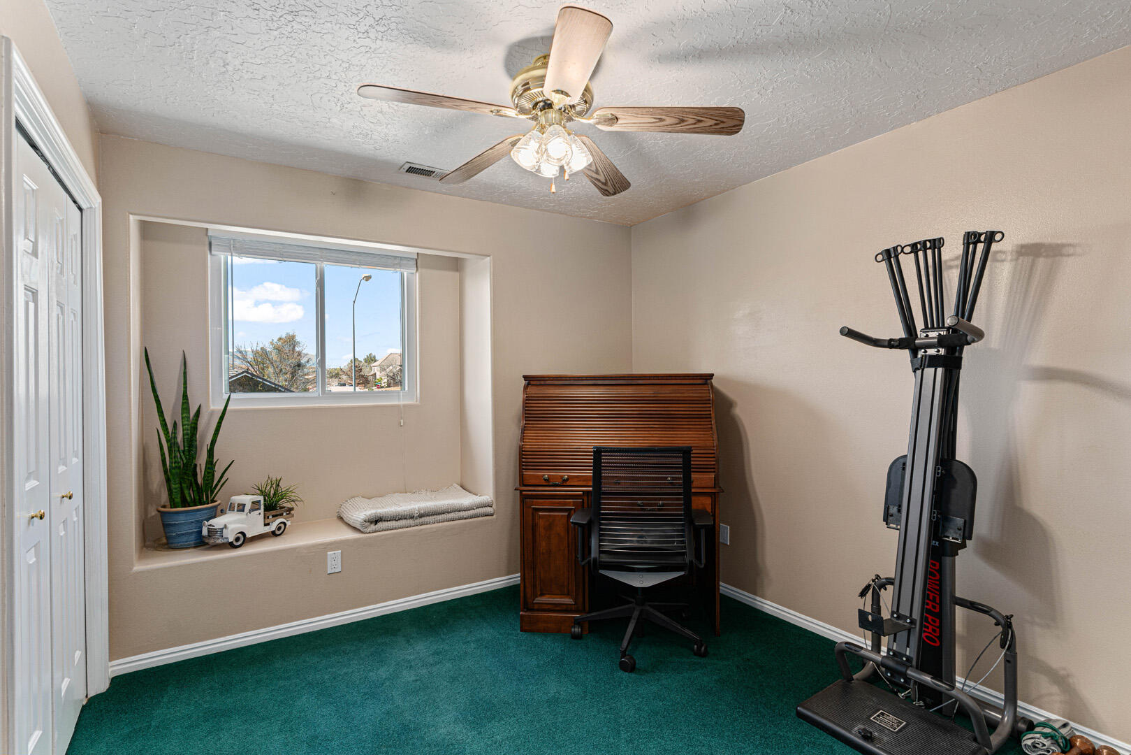 SKYLINE ESTATES - Residential