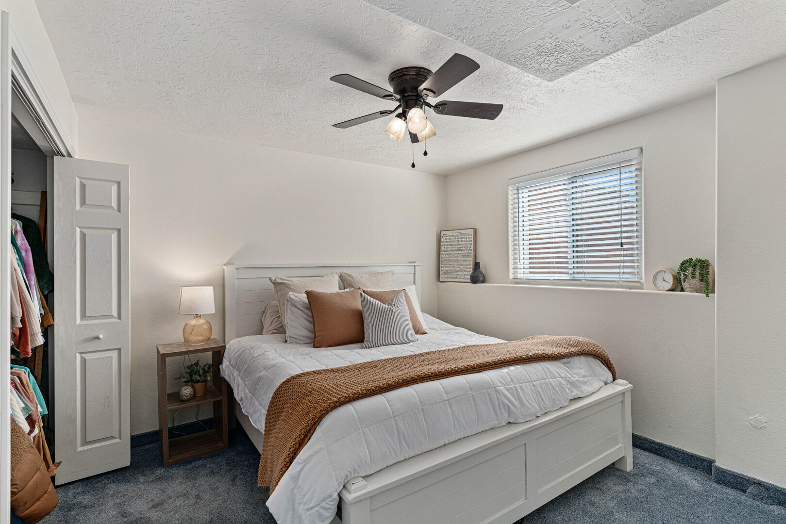 SKYLINE ESTATES - Residential