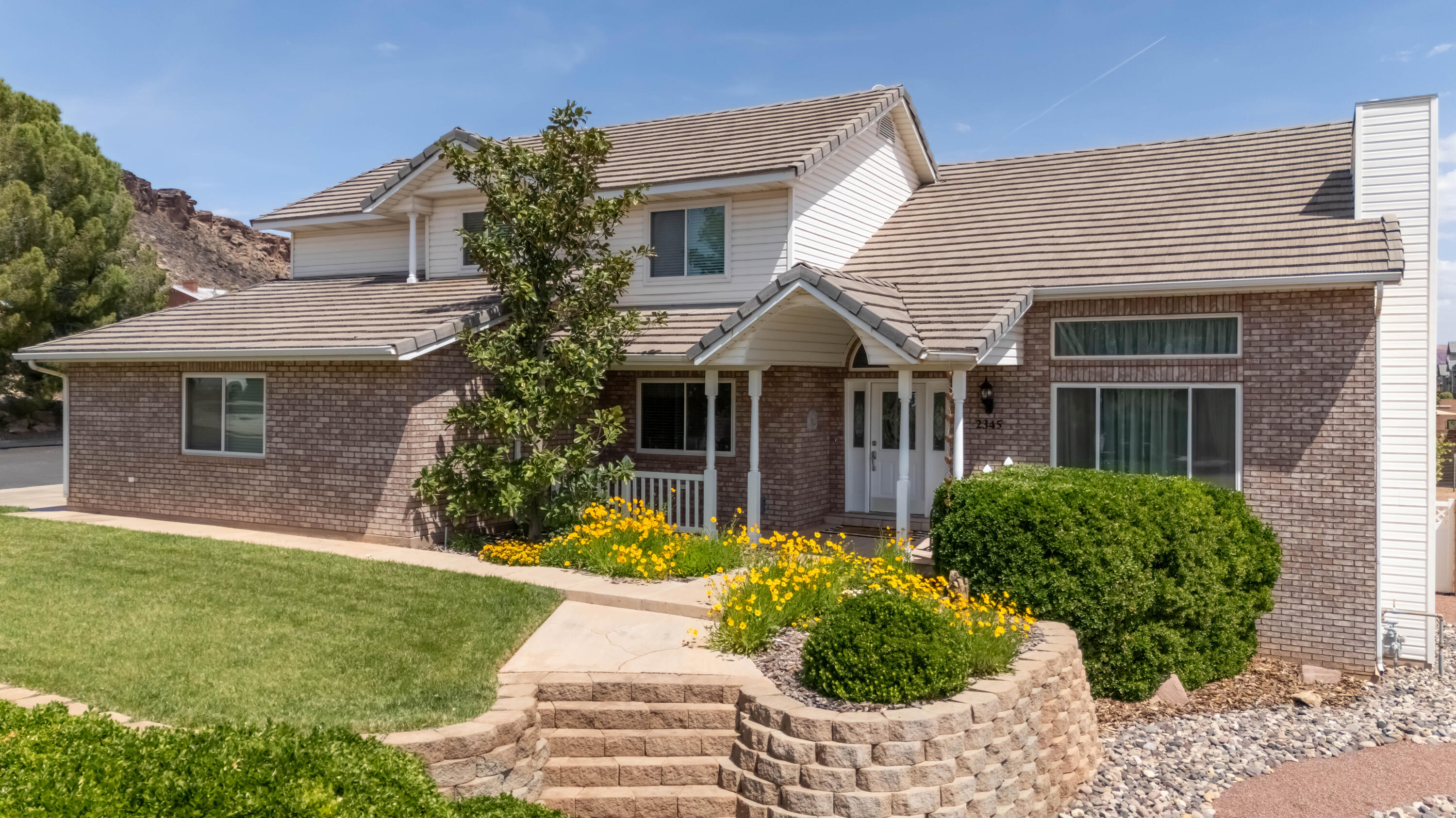 SKYLINE ESTATES - Residential