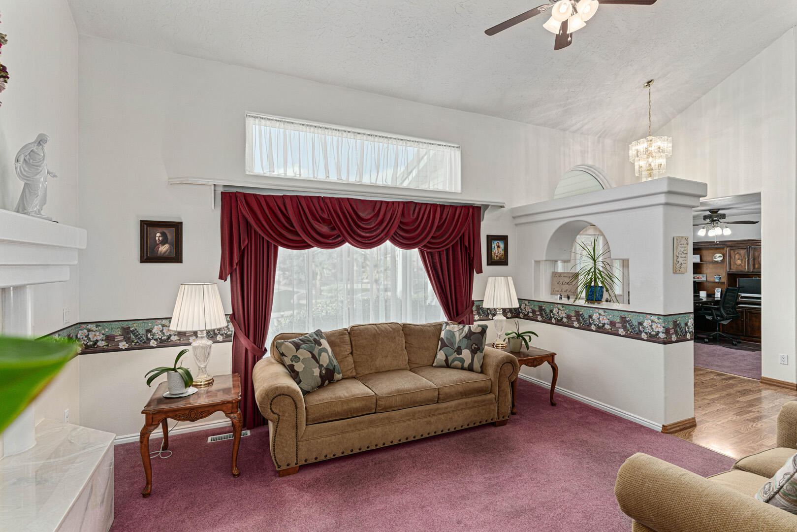 SKYLINE ESTATES - Residential