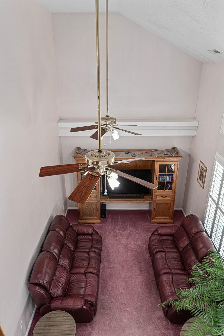 SKYLINE ESTATES - Residential