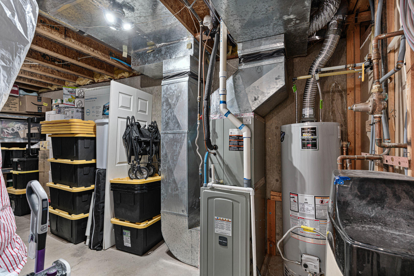 SKYLINE ESTATES - Residential