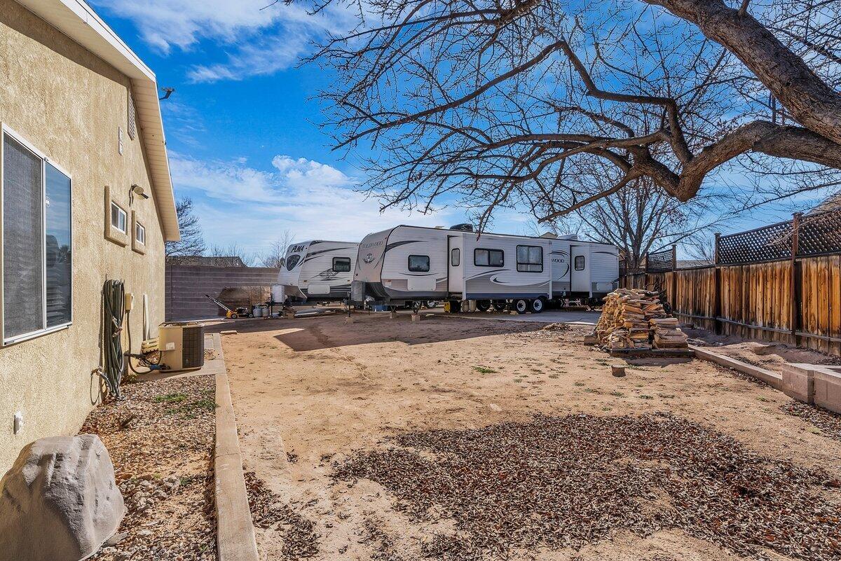 SUNRISE ESTATES - Residential