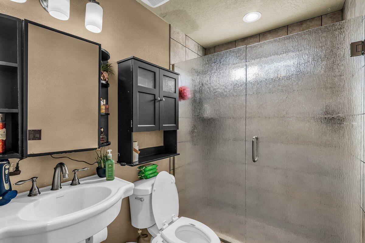 SUNRISE ESTATES - Residential