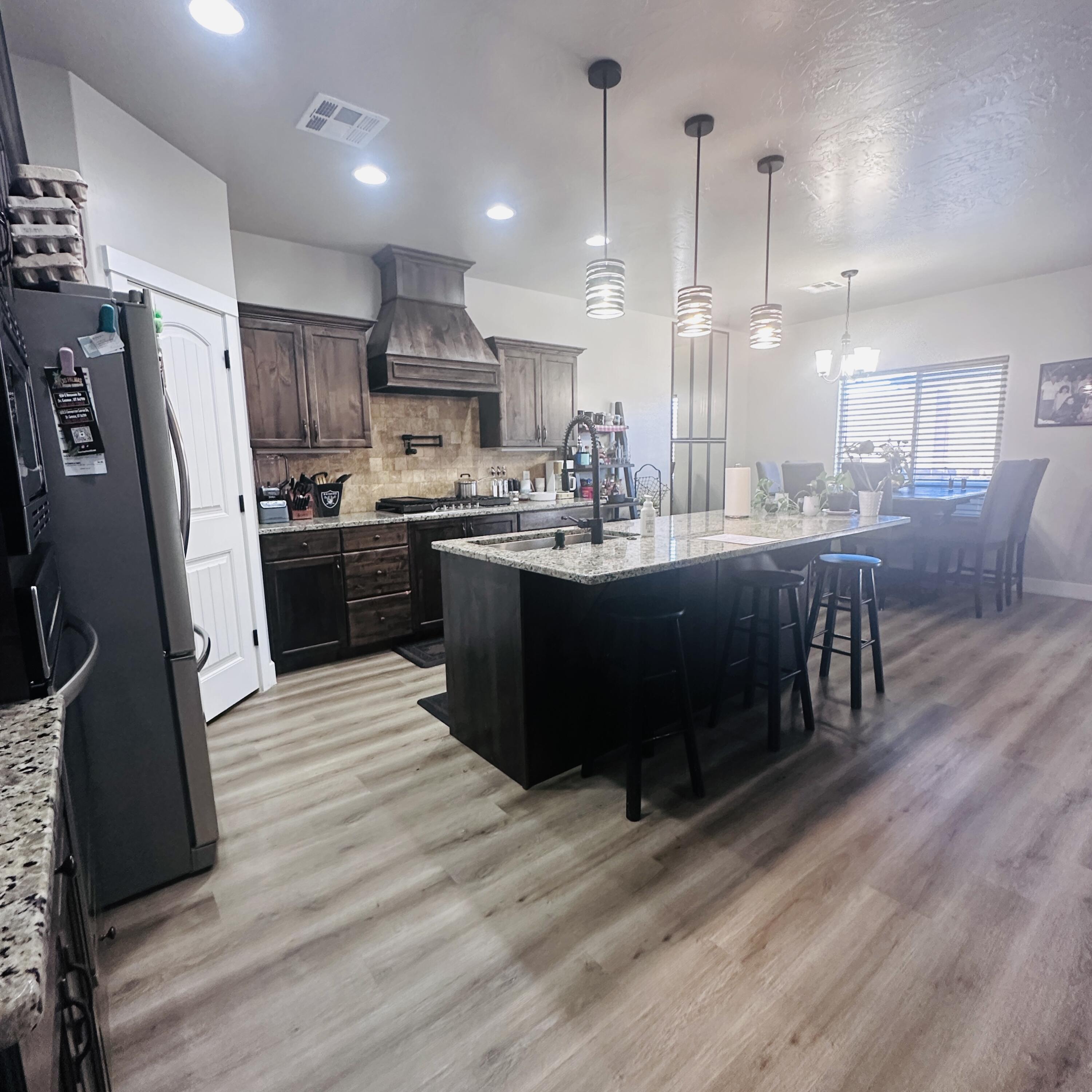 SAGE CANYON - Residential