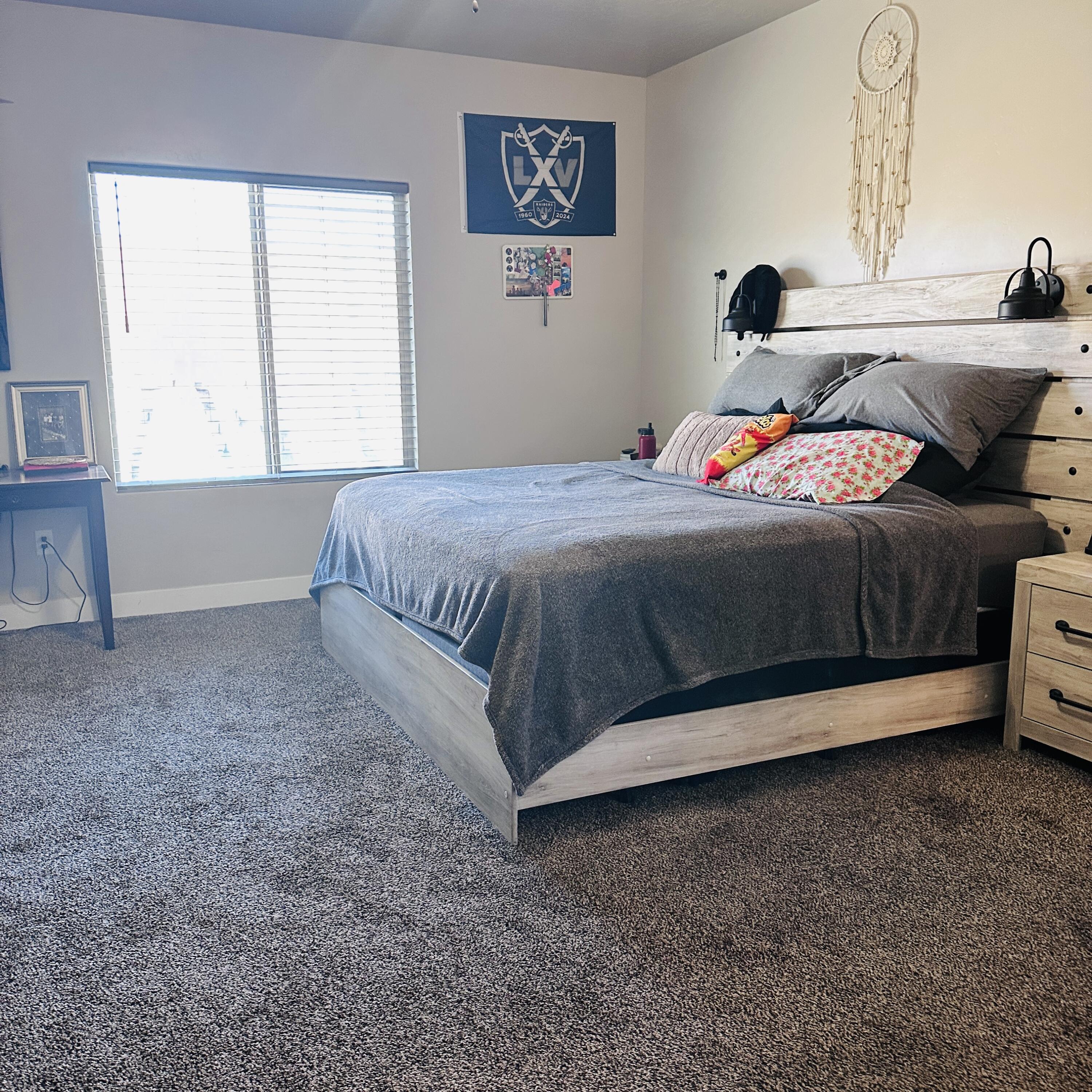 SAGE CANYON - Residential