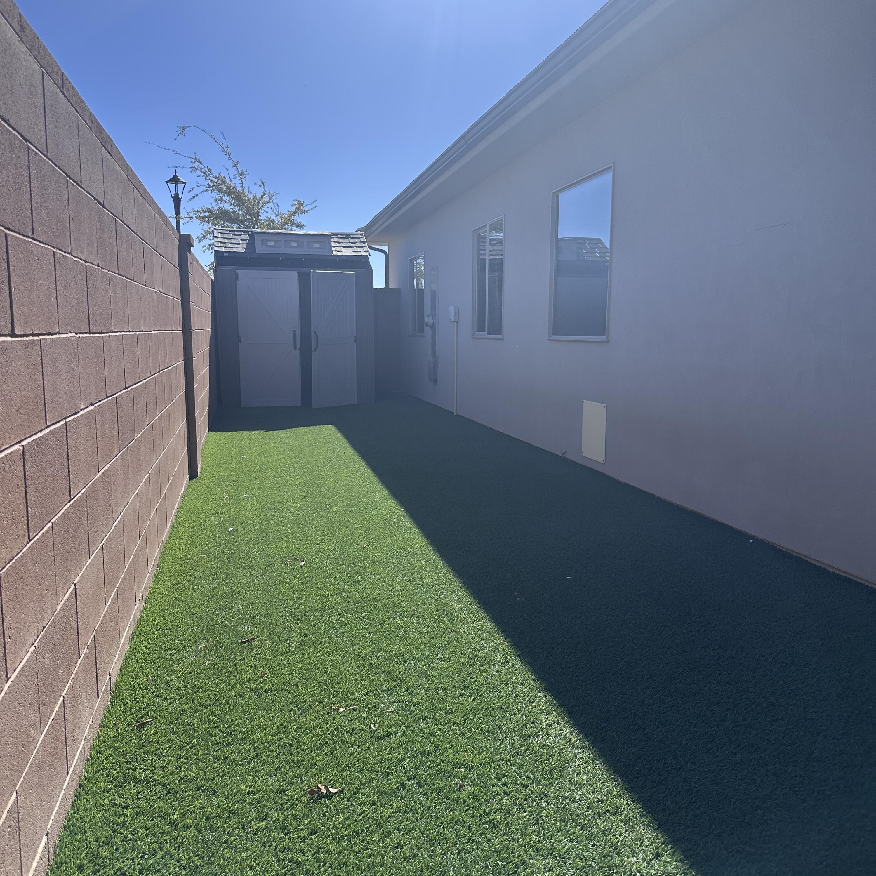 SAGE CANYON - Residential