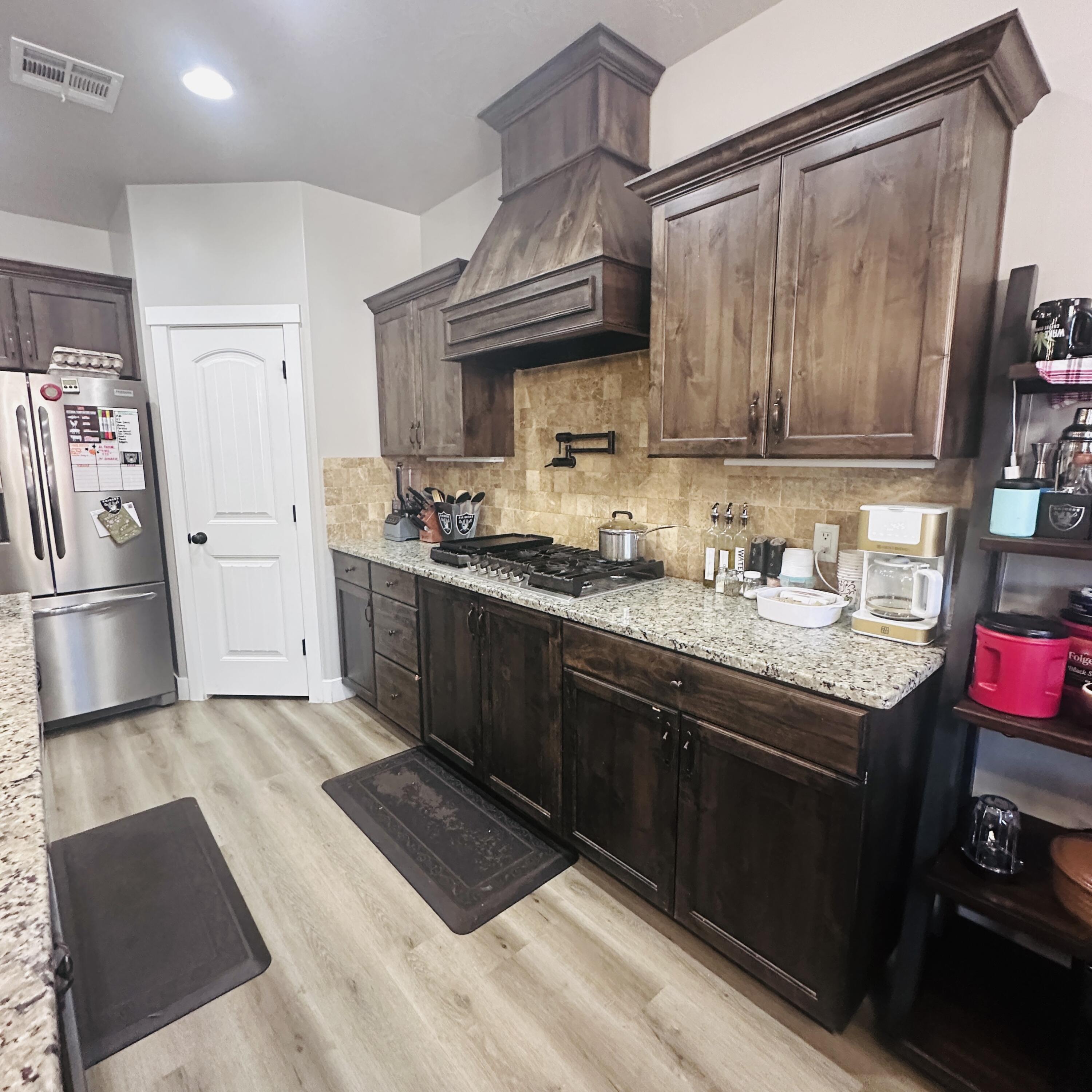 SAGE CANYON - Residential