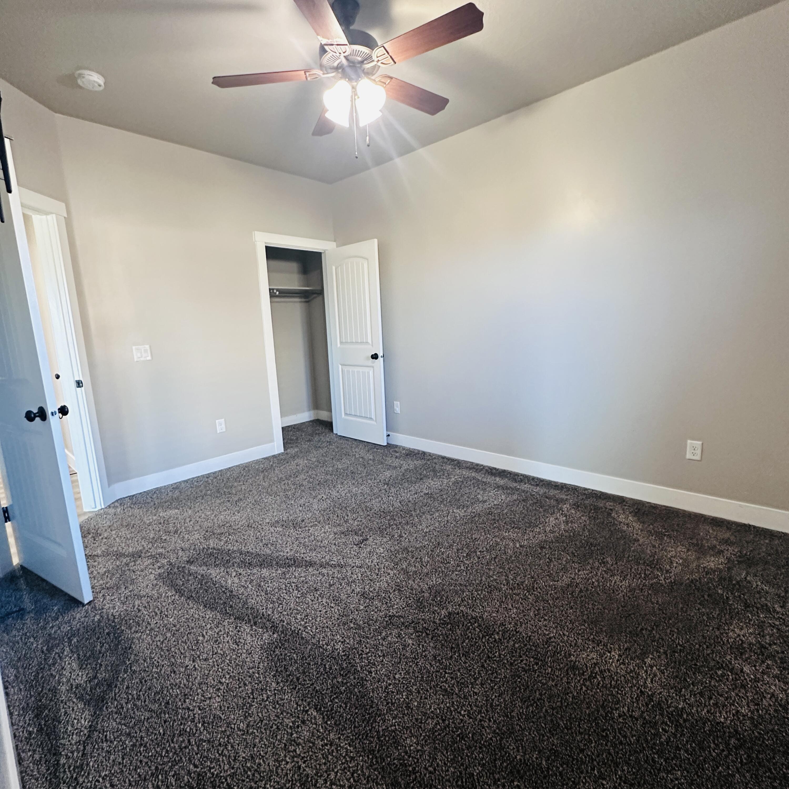 SAGE CANYON - Residential