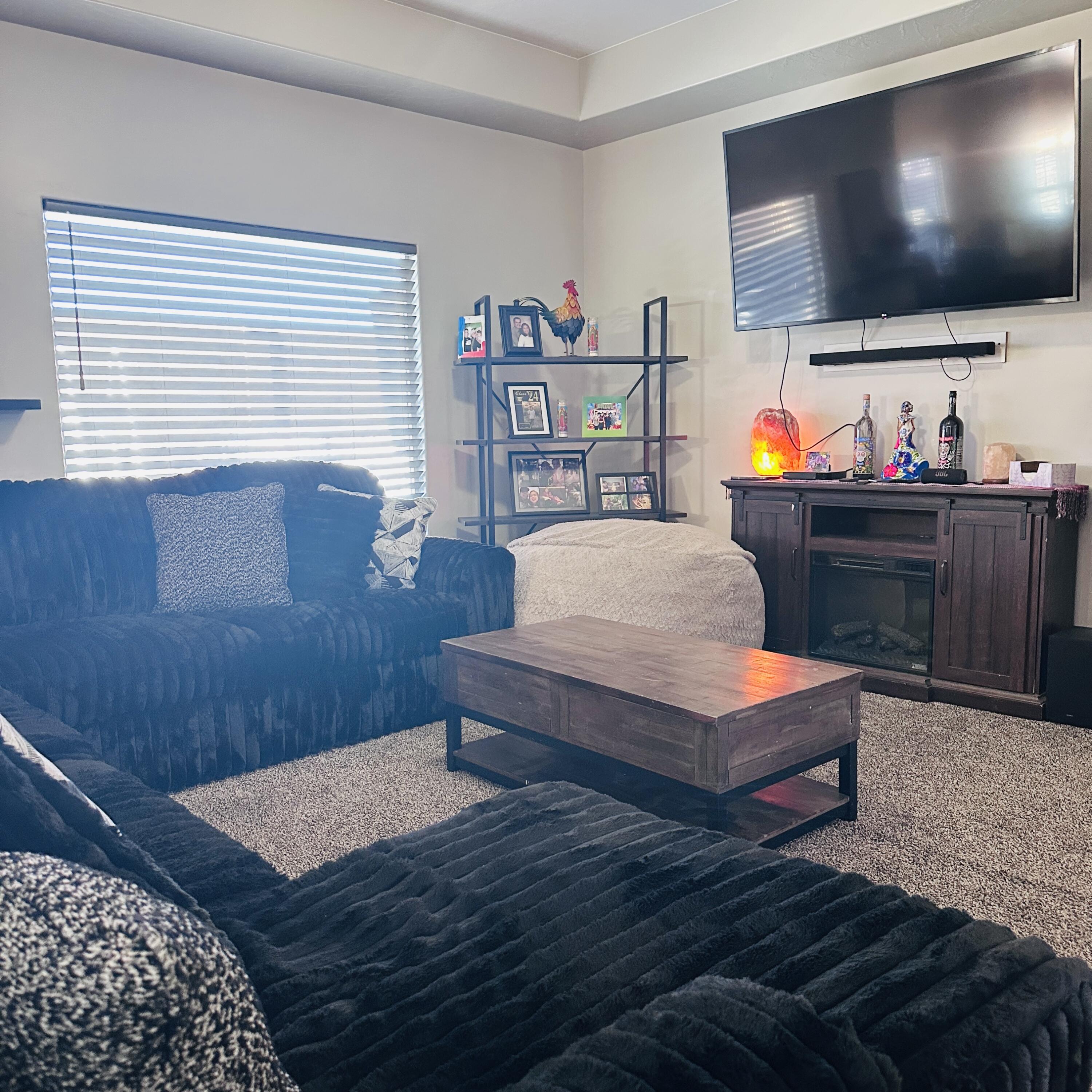 SAGE CANYON - Residential